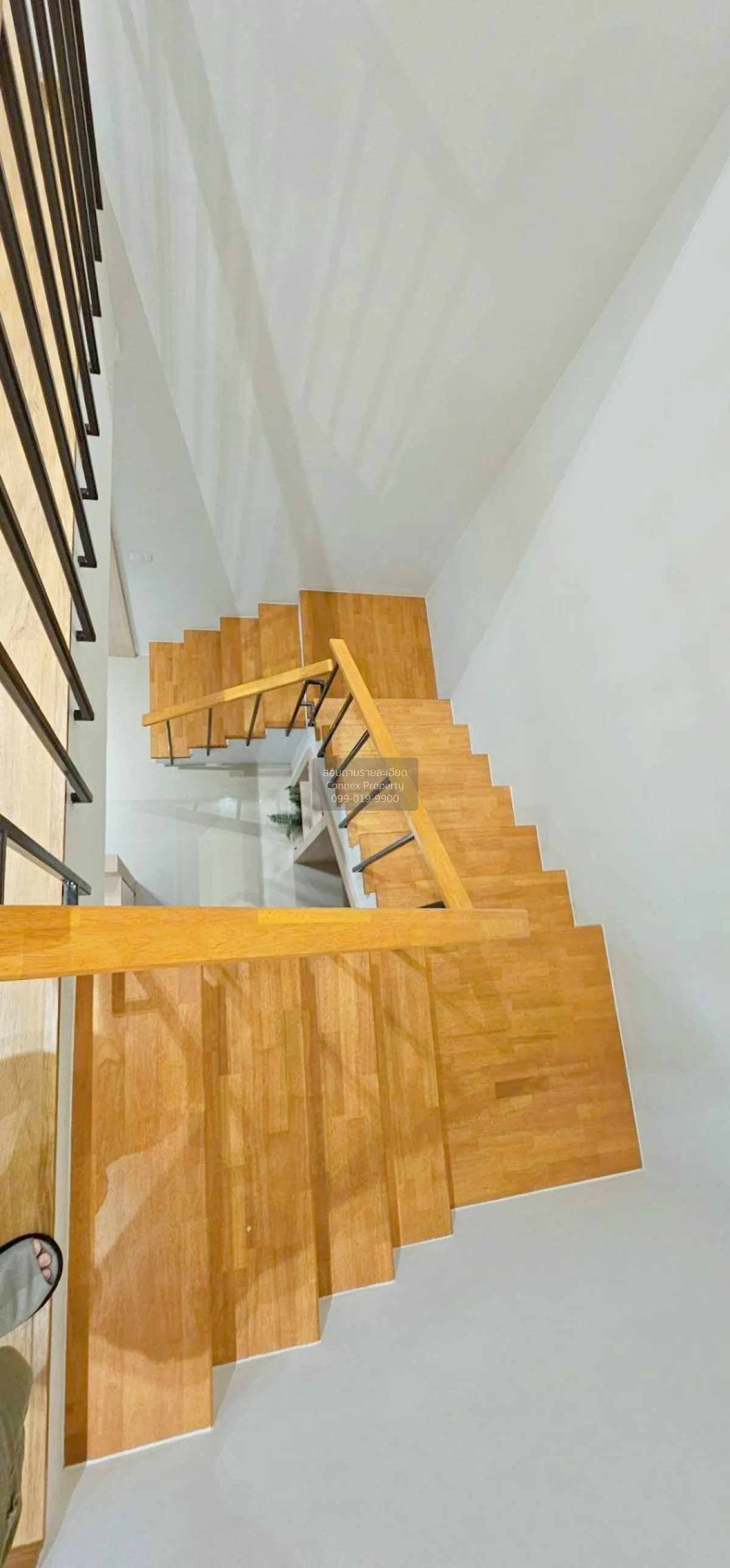 ขายทาวน์เฮ้าส์/ทาวน์โฮม  ดิ เอ็มบริโอ ลาดกระบัง - สุวรรณภูมิ ลำปล