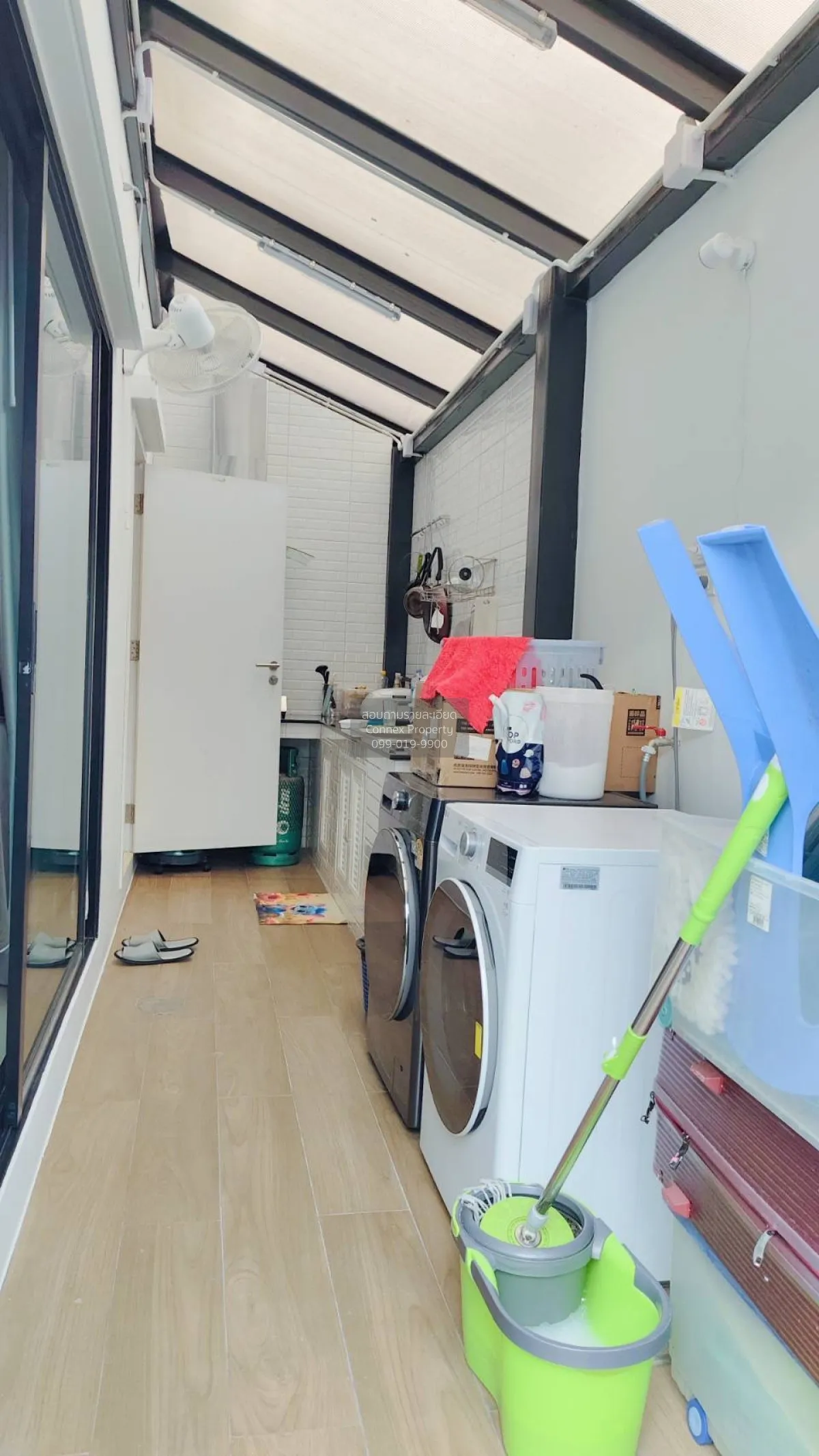 ขายทาวน์เฮ้าส์/ทาวน์โฮม  ดิ เอ็มบริโอ ลาดกระบัง - สุวรรณภูมิ ลำปล