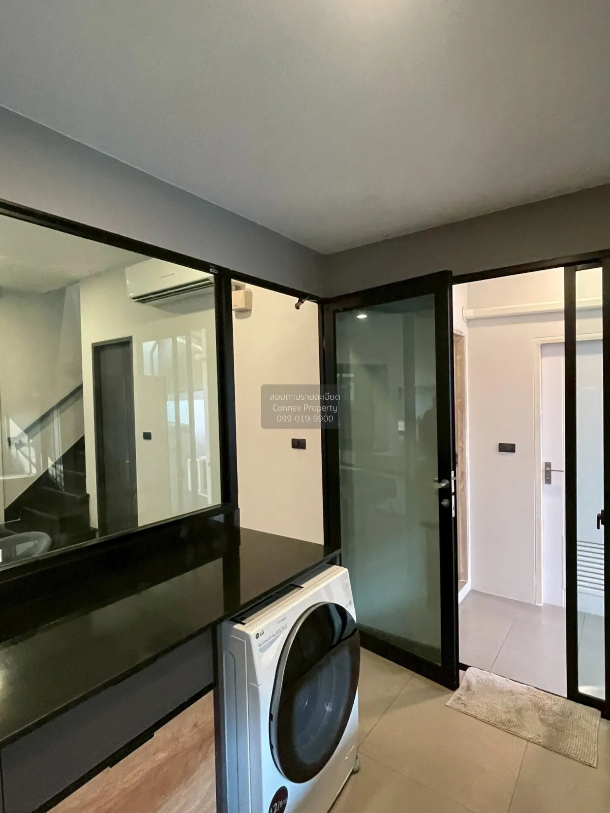 ขายทาวน์เฮ้าส์/ทาวน์โฮม  วีเว่ บางนา กม. 7 หน้ากว้าง บางแก้ว บางพ