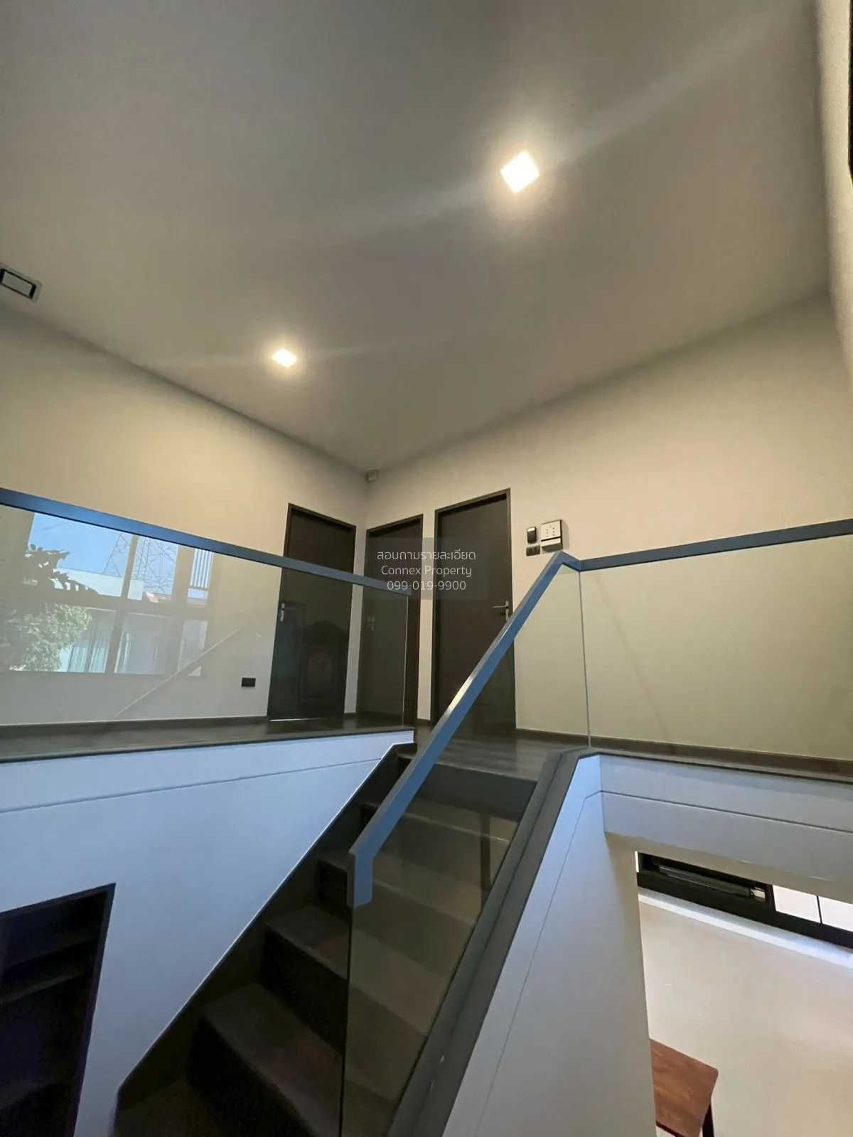 ขายทาวน์เฮ้าส์/ทาวน์โฮม  วีเว่ บางนา กม. 7 หน้ากว้าง บางแก้ว บางพ