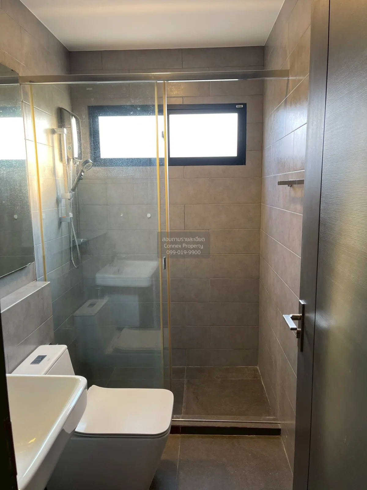 ขายทาวน์เฮ้าส์/ทาวน์โฮม  วีเว่ บางนา กม. 7 หน้ากว้าง บางแก้ว บางพ