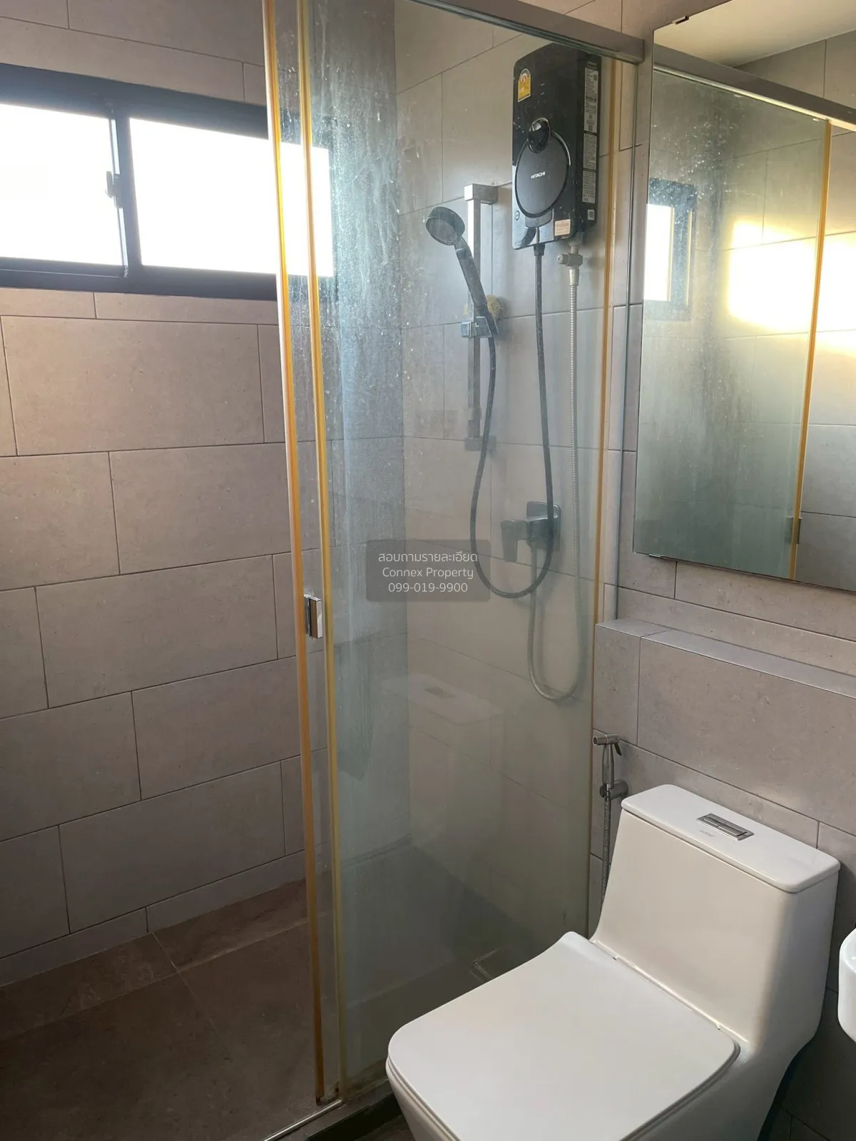 ขายทาวน์เฮ้าส์/ทาวน์โฮม  วีเว่ บางนา กม. 7 หน้ากว้าง บางแก้ว บางพ