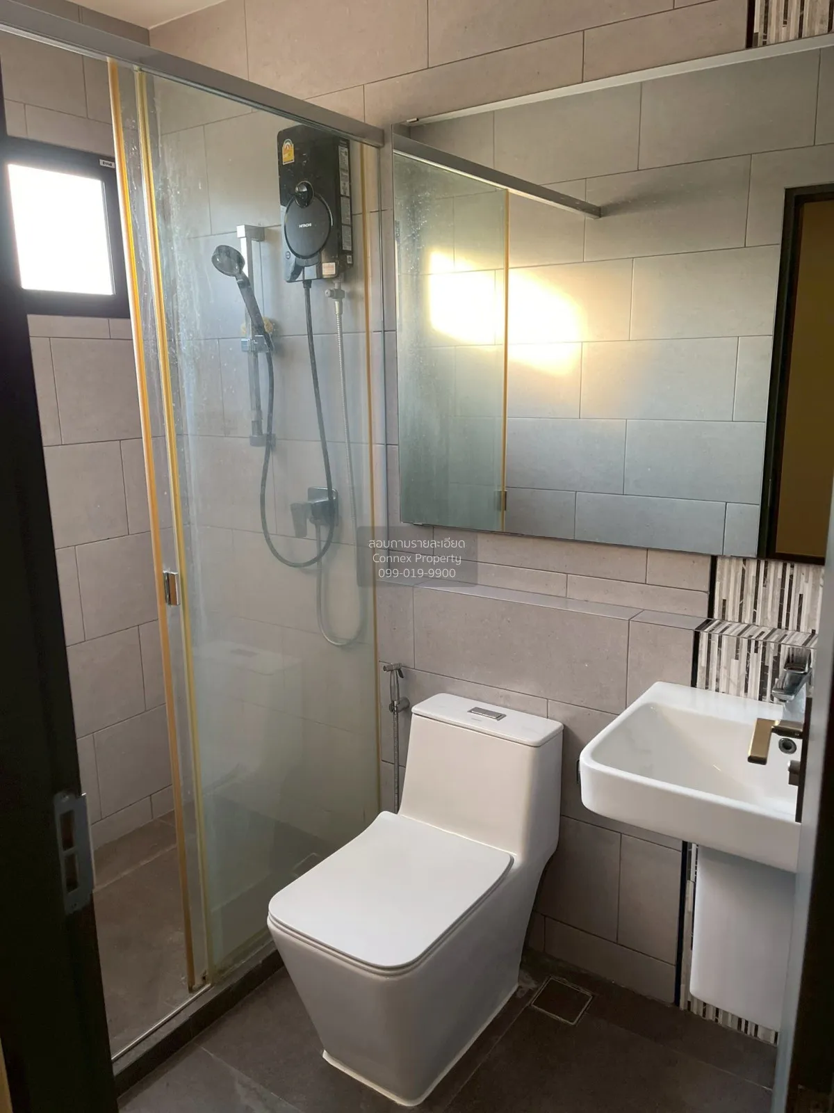 ขายทาวน์เฮ้าส์/ทาวน์โฮม  วีเว่ บางนา กม. 7 หน้ากว้าง บางแก้ว บางพ