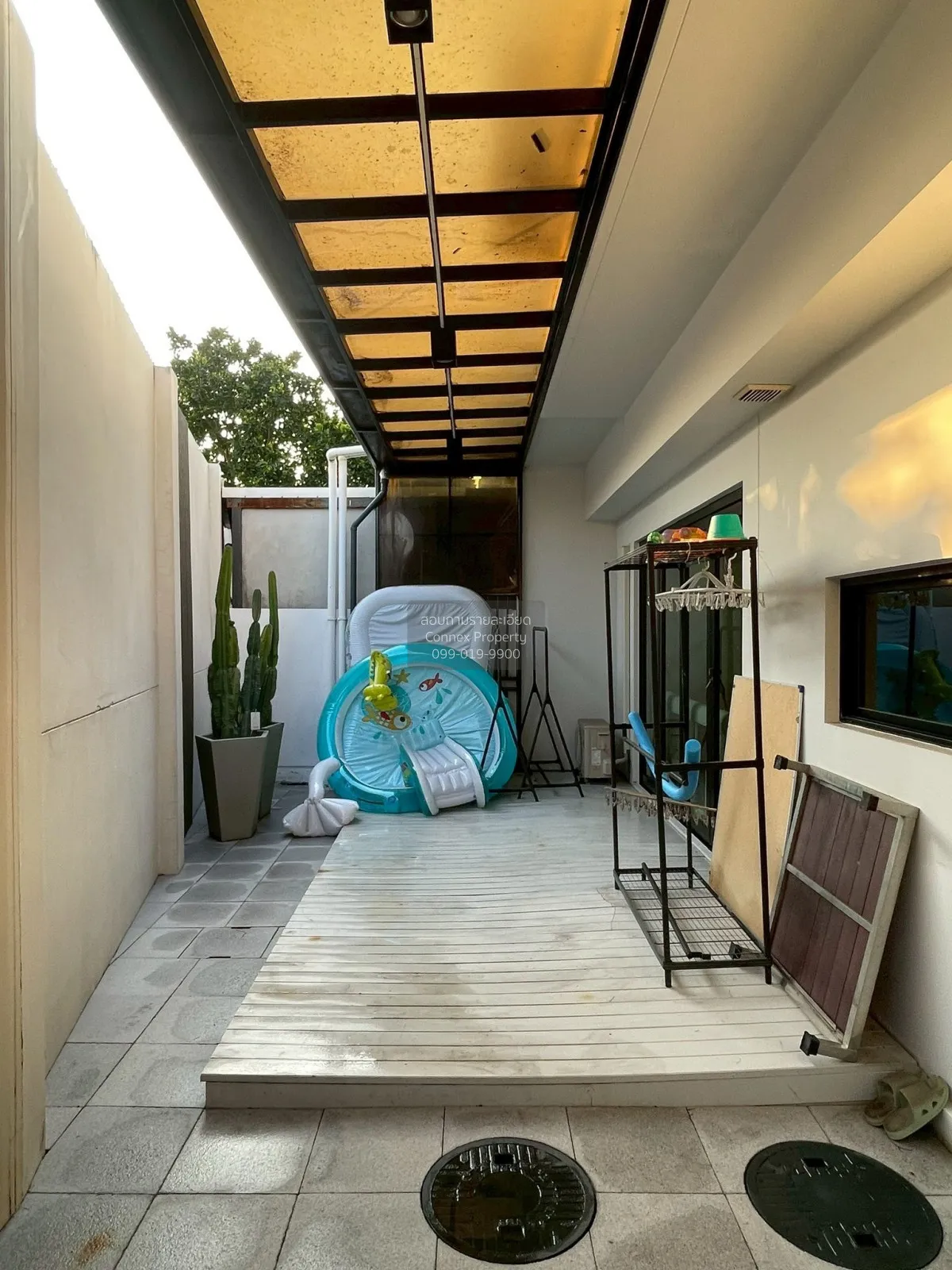 ขายทาวน์เฮ้าส์/ทาวน์โฮม  วีเว่ บางนา กม. 7 หน้ากว้าง บางแก้ว บางพ