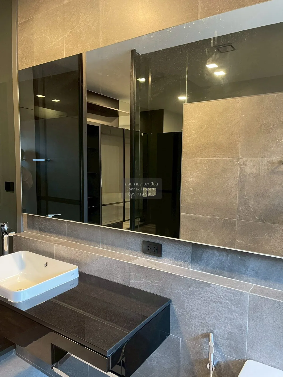 ขายทาวน์เฮ้าส์/ทาวน์โฮม  วีเว่ บางนา กม. 7 หน้ากว้าง บางแก้ว บางพ