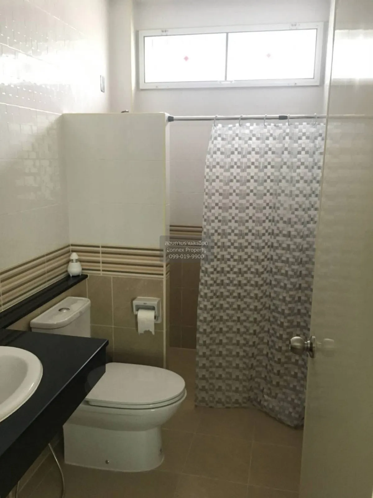 ขายทาวน์เฮ้าส์/ทาวน์โฮม  เดอะ มิราเคิล เพชรเกษม 63 โครงการ 2 หลัก