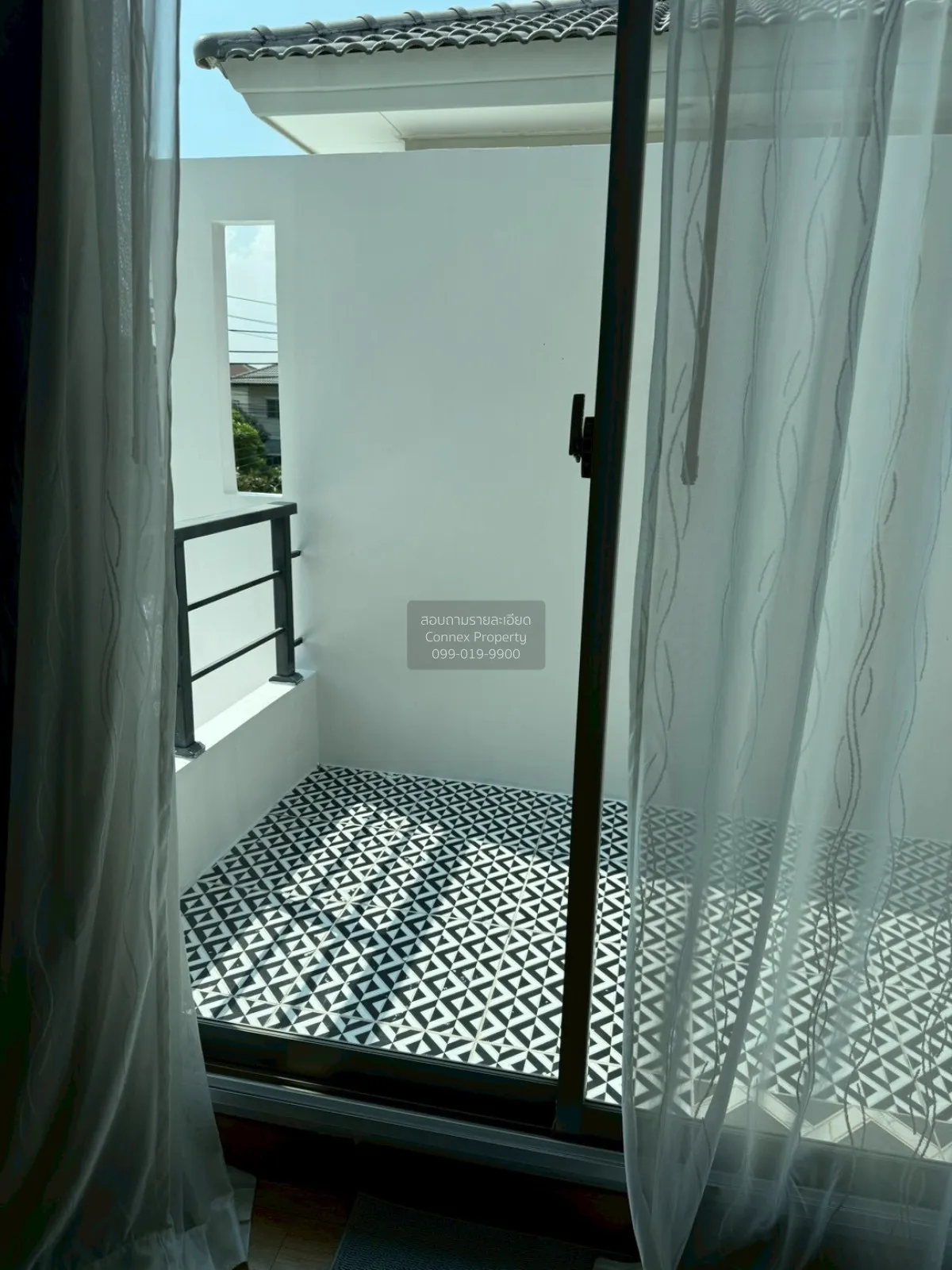 For Sale House , The Plant Estique Pattanakarn , newly renovated 