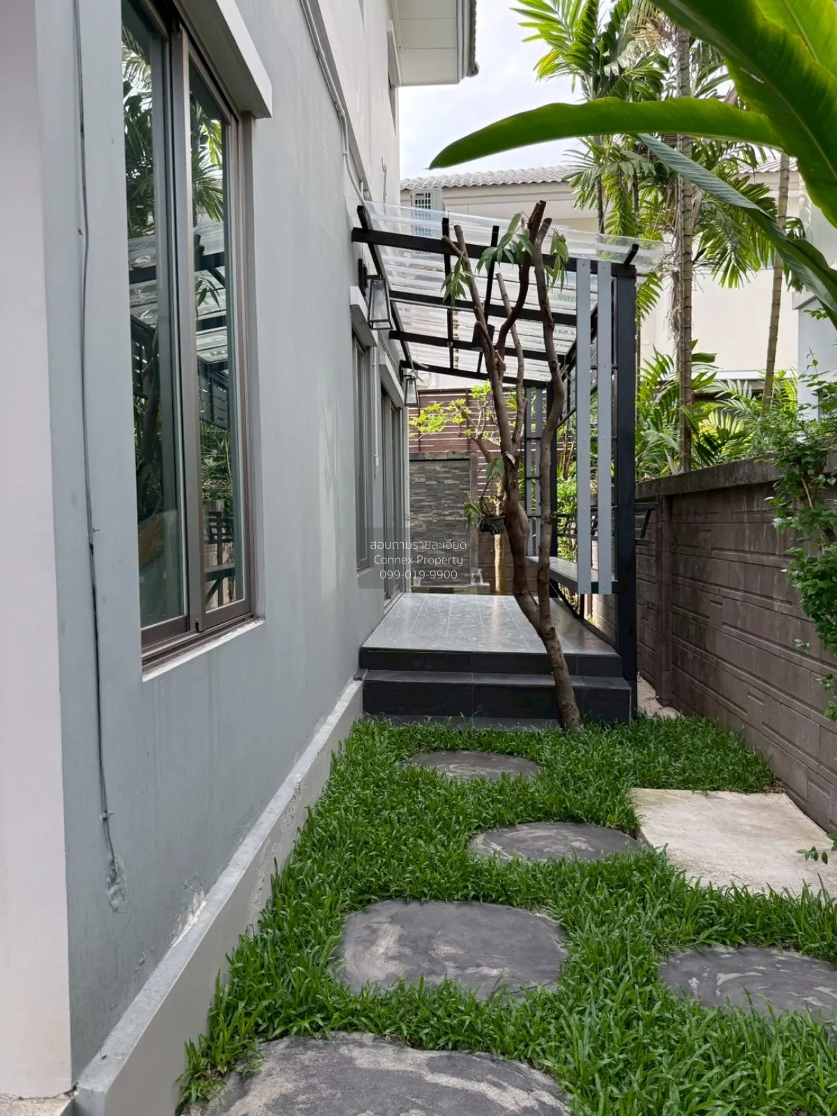 For Sale House , The Plant Estique Pattanakarn , newly renovated 