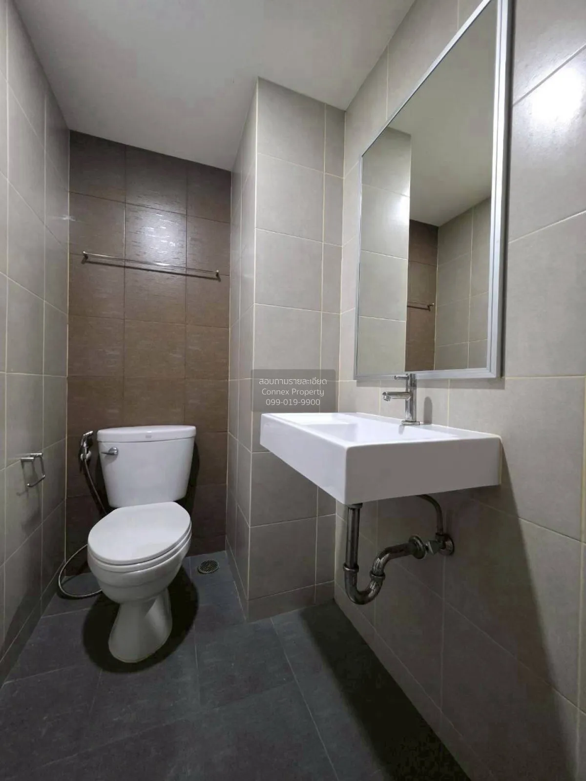 เช่าคอนโด  ลุมพินี วิลล์ ราษฎร์บูรณะ-ริเวอร์วิว บางปะกอก เขต ราษฎ