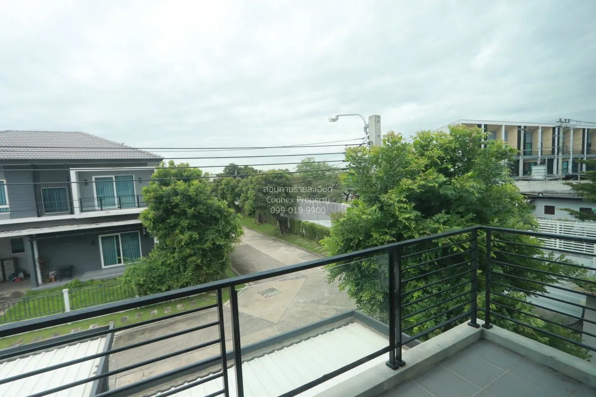 ขายบ้าน  เซนโทร พระราม 9 - มอเตอร์เวย์ หน้ากว้าง คลองสองต้นนุ่น เ