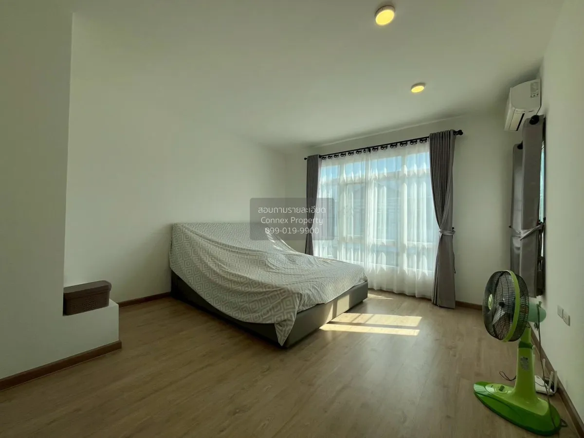 For Sale House , Q District Suksawat 76 , nice view , corner unit
