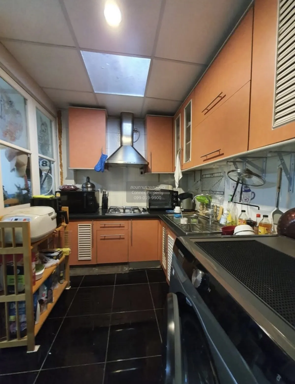 For Sale Townhouse/Townhome  , Busarin Ramintra , corner unit , w