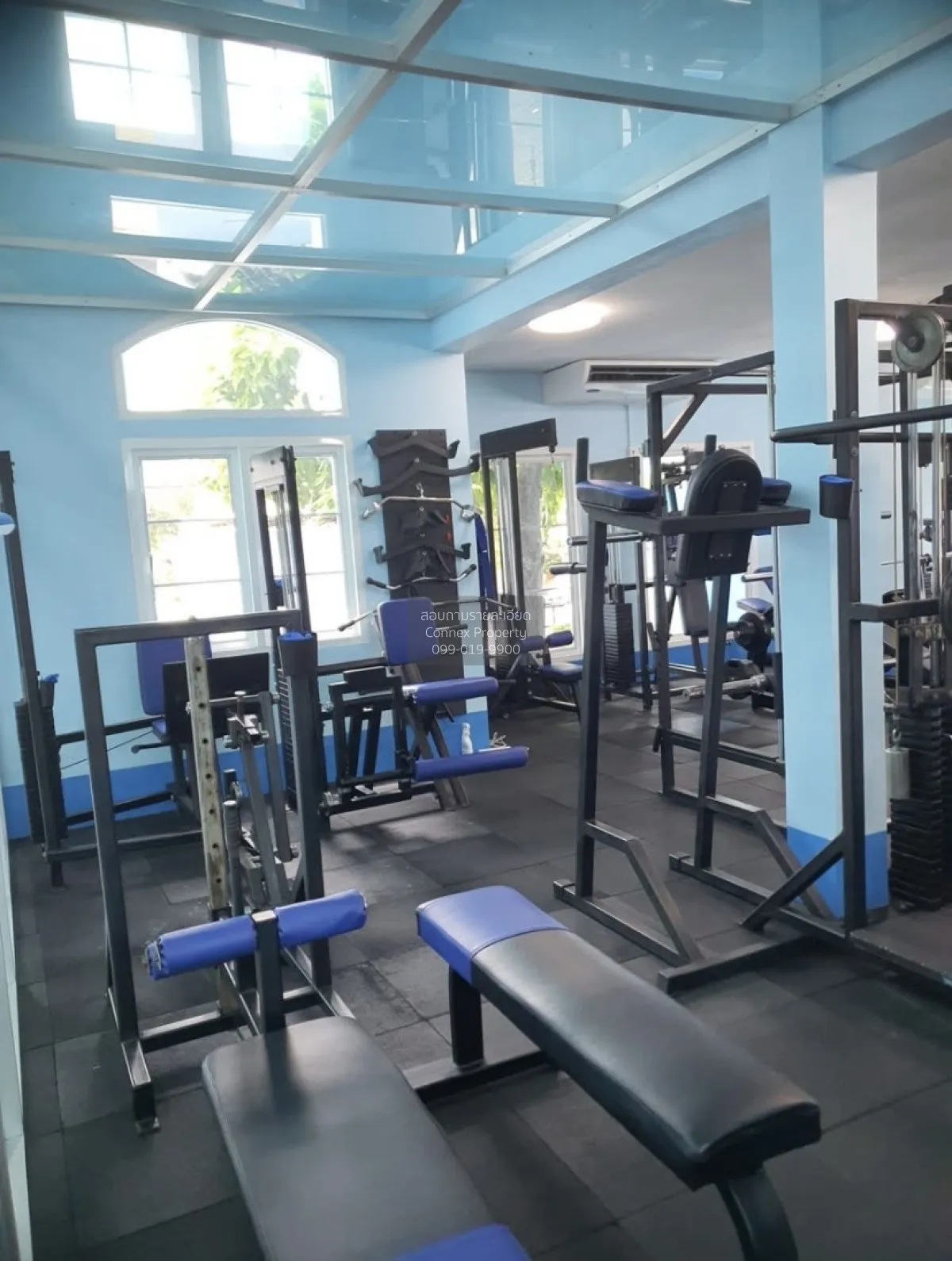 For Sale Townhouse/Townhome  , Busarin Ramintra , corner unit , w