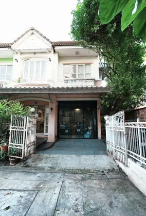 ขายทาวน์เฮ้าส์/ทาวน์โฮม  บุศรินทร์ รามอินทรา ห้องมุม หน้ากว้าง สามวาตะวันตก เขต คลองสามวา กรุงเทพ CX-148226