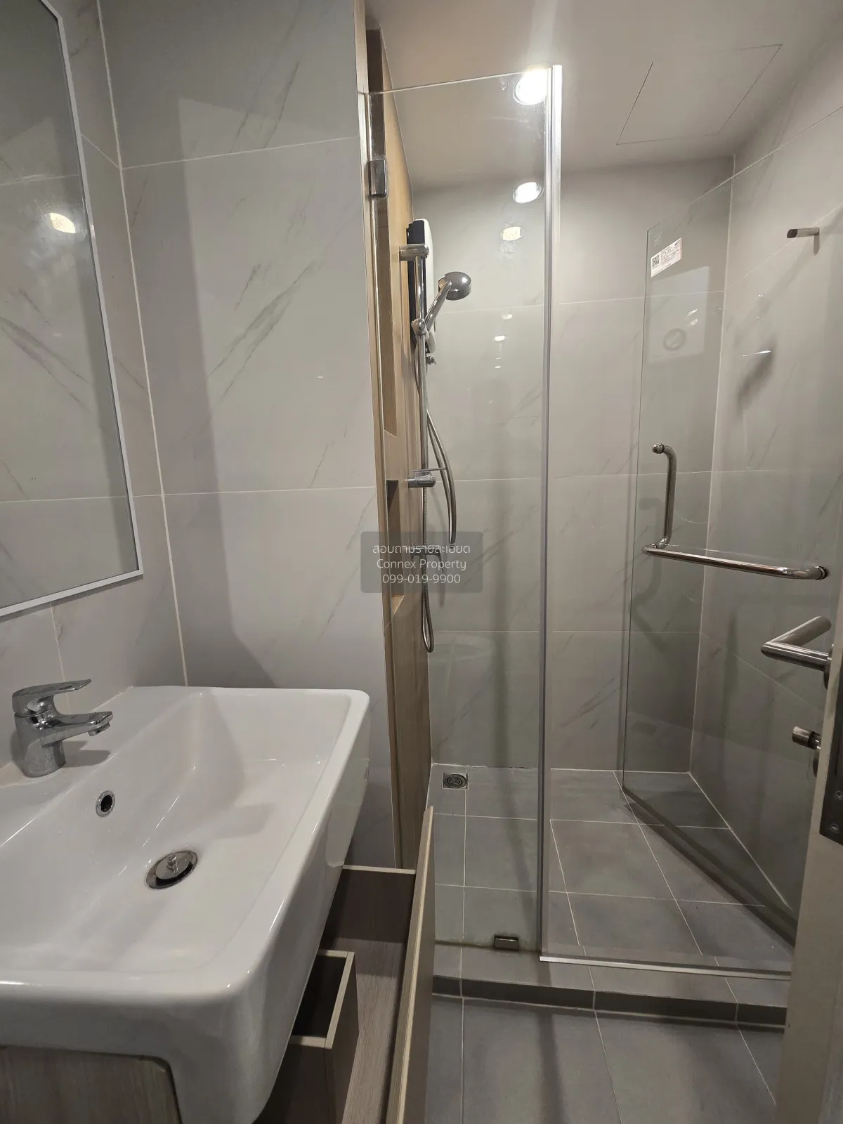 ขายคอนโด  ดิ เอ็กซ์เซล ไฮด์ อะเวย์ สุขุมวิท 50 BTS-พระโขนง พระโขน