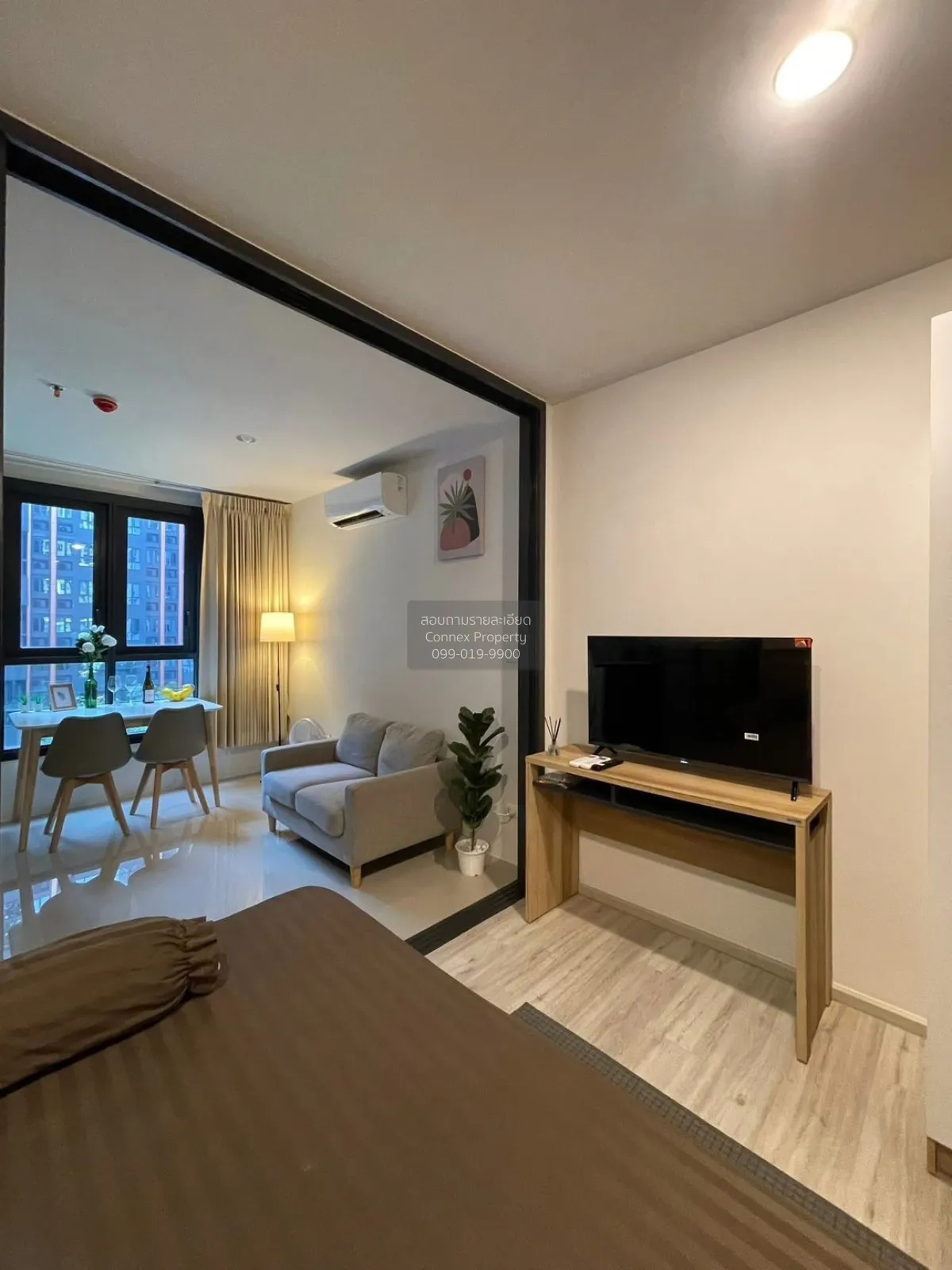 For Rent Condo , XT Huaikhwang , newly renovated , MRT-Huai Khwan 2