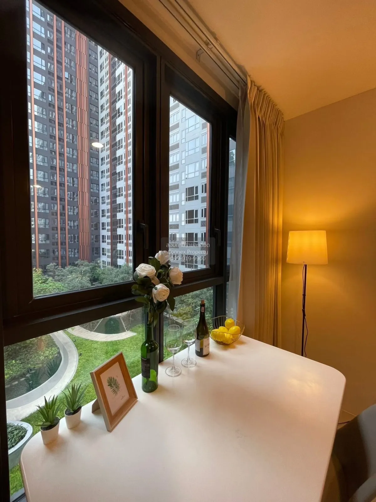 For Rent Condo , XT Huaikhwang , newly renovated , MRT-Huai Khwan