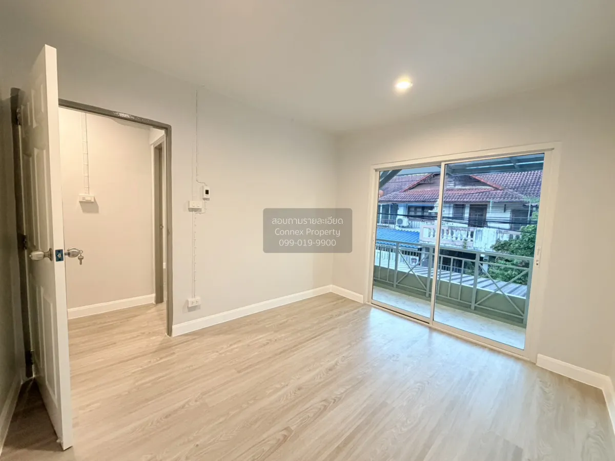 ขายทาวน์เฮ้าส์/ทาวน์โฮม  บ้านพฤกษา 3 บางบัวทอง รีโนเวทใหม่ บางคูร