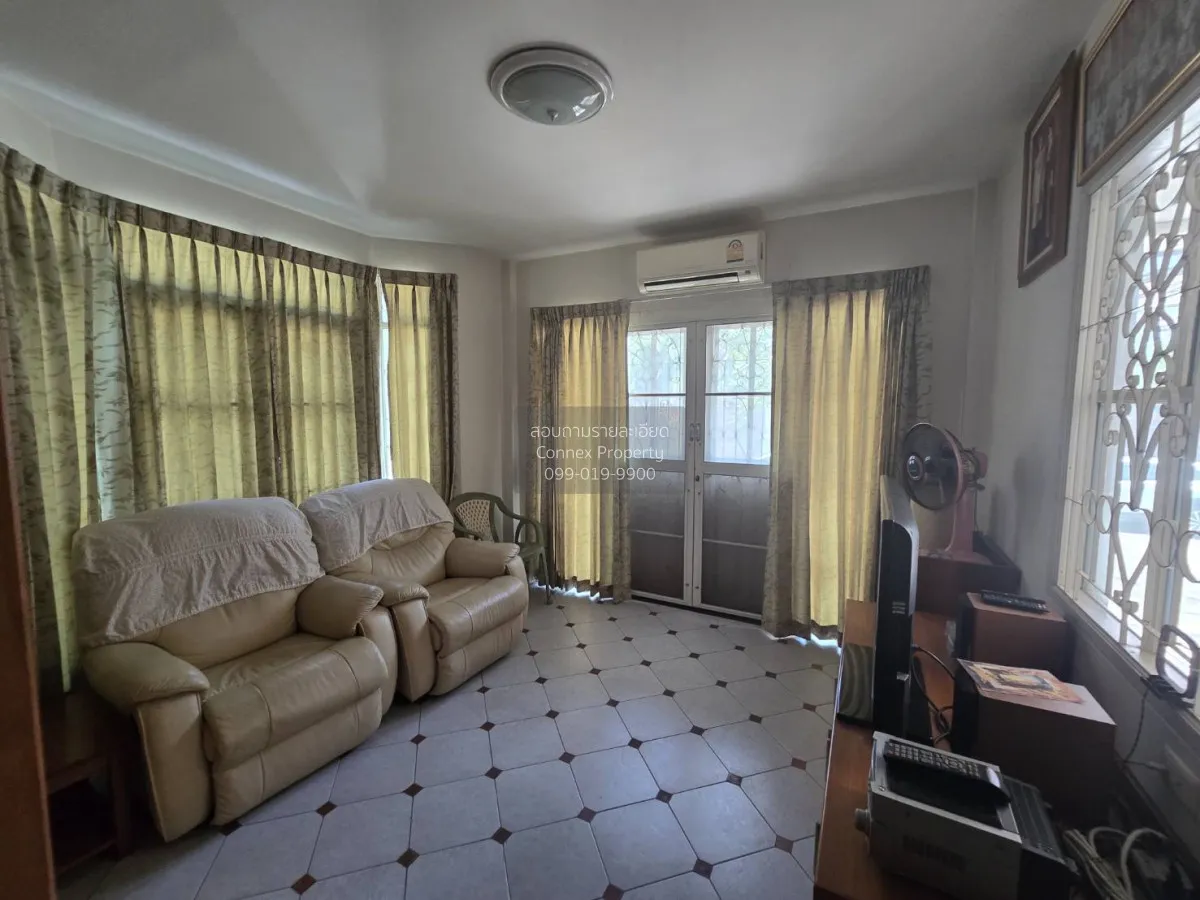 For Sale House , Laddarom Pinklao , corner unit , wide frontage , 2