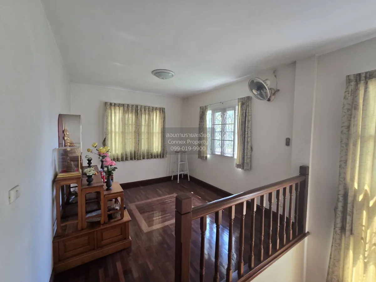 For Sale House , Laddarom Pinklao , corner unit , wide frontage , 4