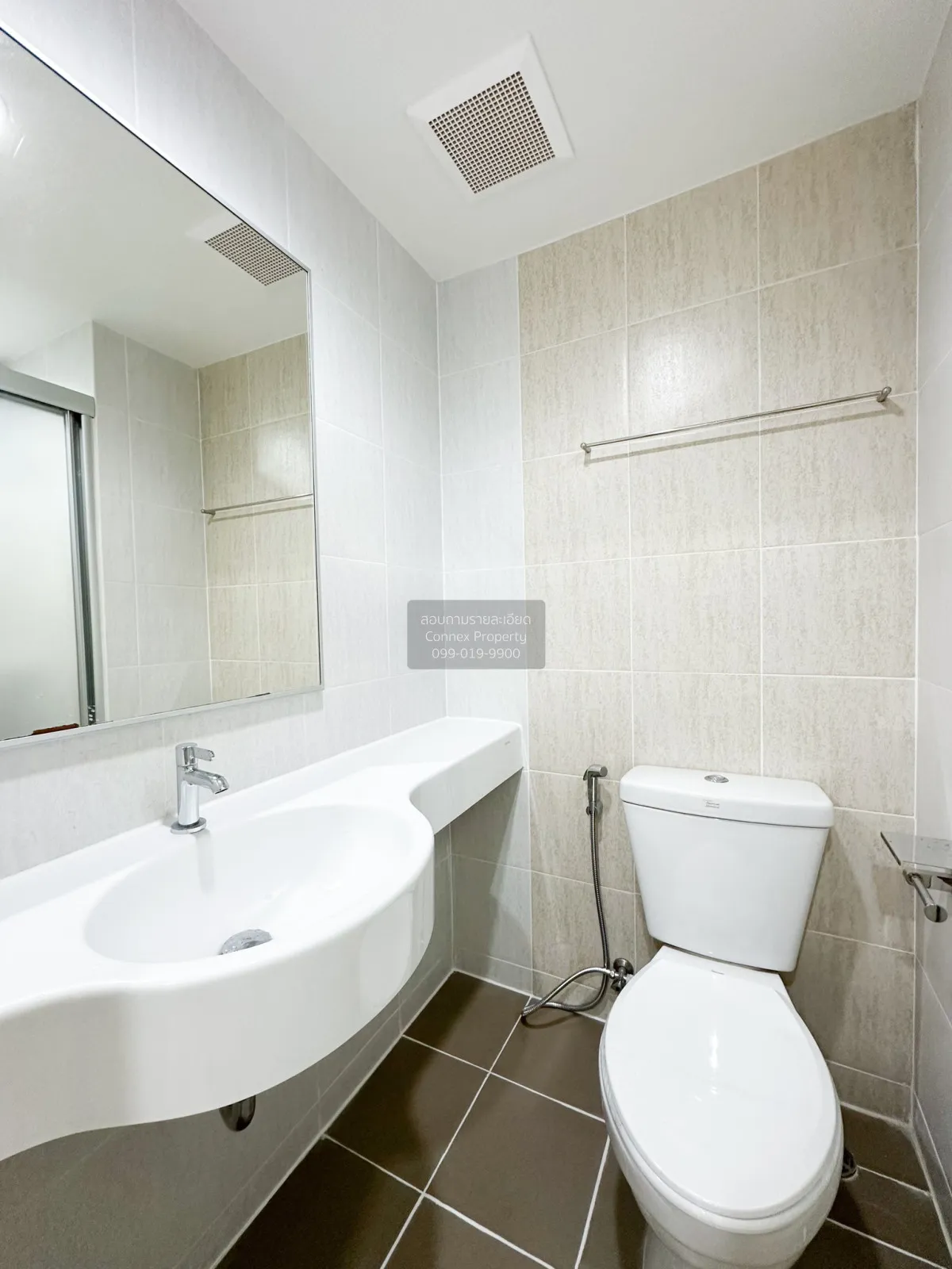 ขายคอนโด  ลุมพินี พาร์ค นวมินทร์-ศรีบูรพา คลองกุ่ม เขต บึงกุ่ม กร