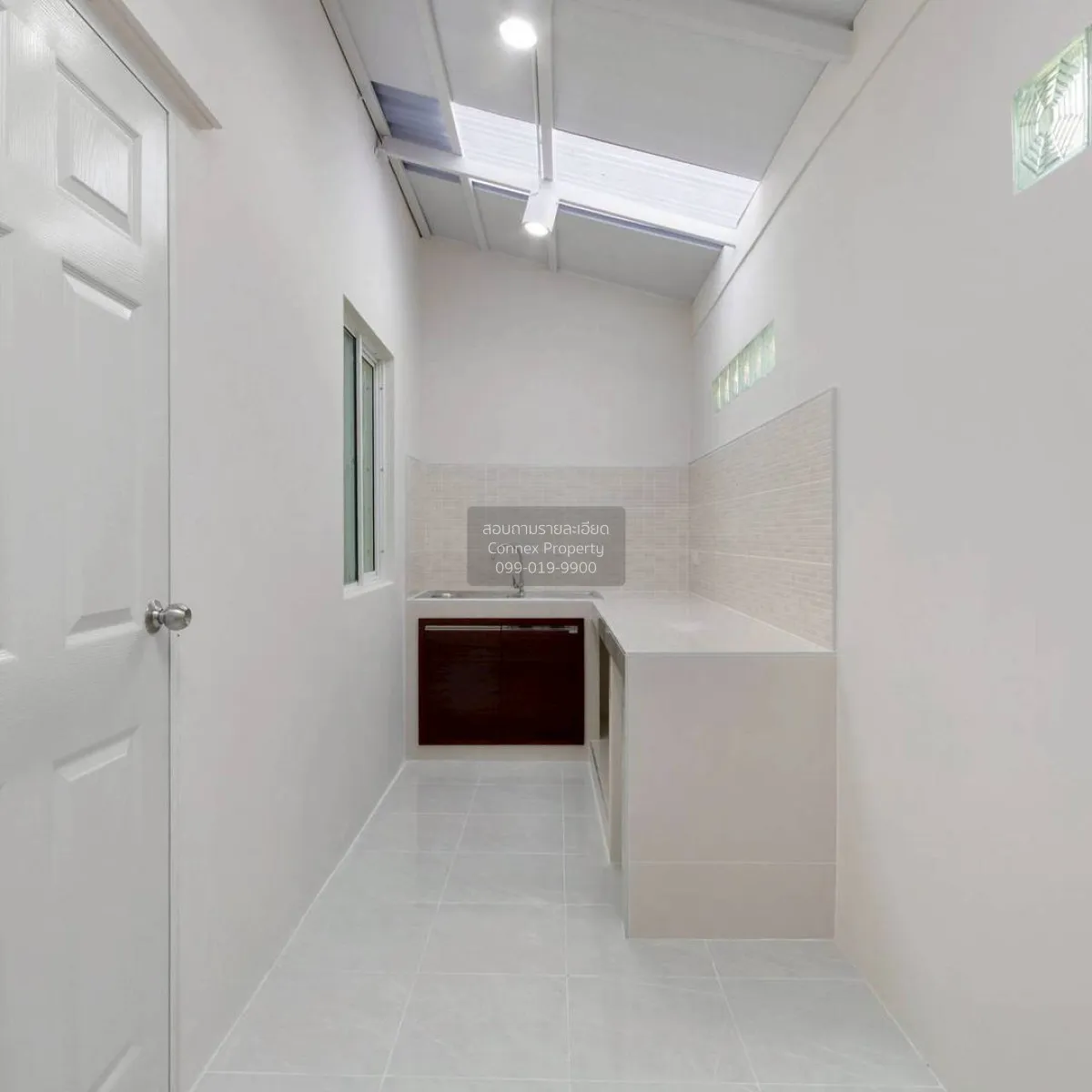 ขายทาวน์เฮ้าส์/ทาวน์โฮม  ไลโอ วงแหวน-ปิ่นเกล้า รีโนเวทใหม่ ปลายบา