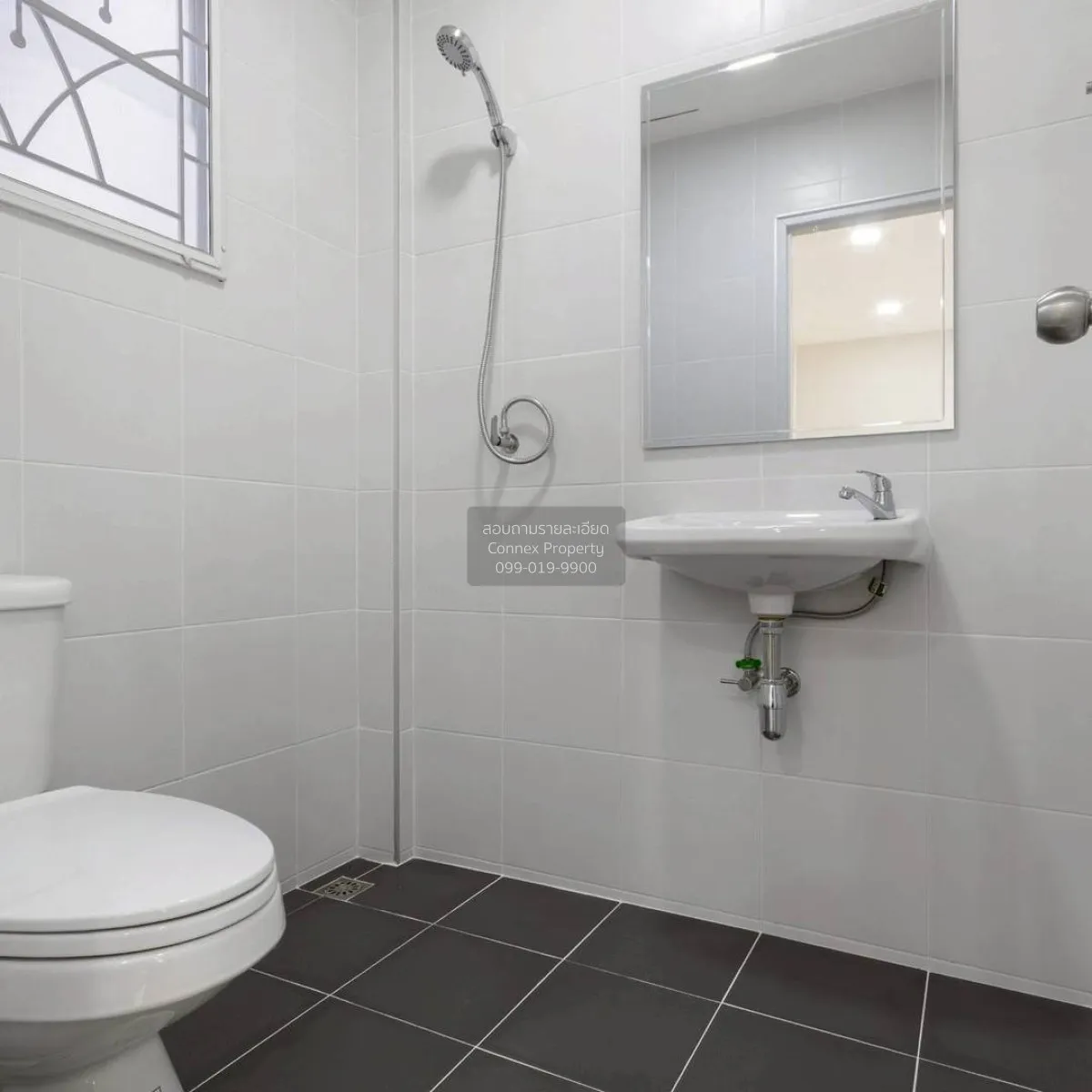 ขายทาวน์เฮ้าส์/ทาวน์โฮม  ไลโอ วงแหวน-ปิ่นเกล้า รีโนเวทใหม่ ปลายบา