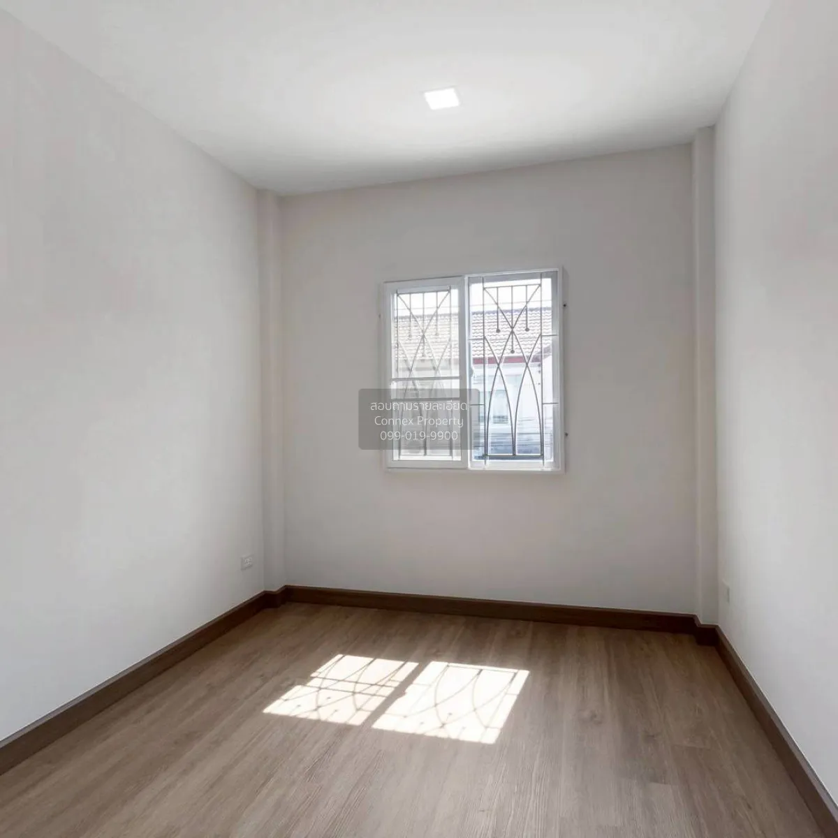 ขายทาวน์เฮ้าส์/ทาวน์โฮม  ไลโอ วงแหวน-ปิ่นเกล้า รีโนเวทใหม่ ปลายบา