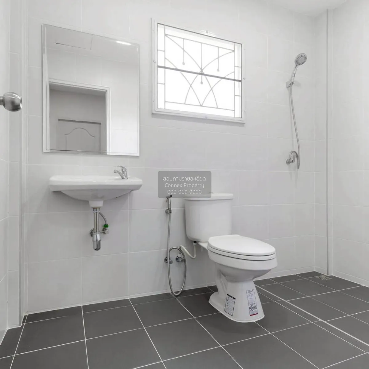 ขายทาวน์เฮ้าส์/ทาวน์โฮม  ไลโอ วงแหวน-ปิ่นเกล้า รีโนเวทใหม่ ปลายบา