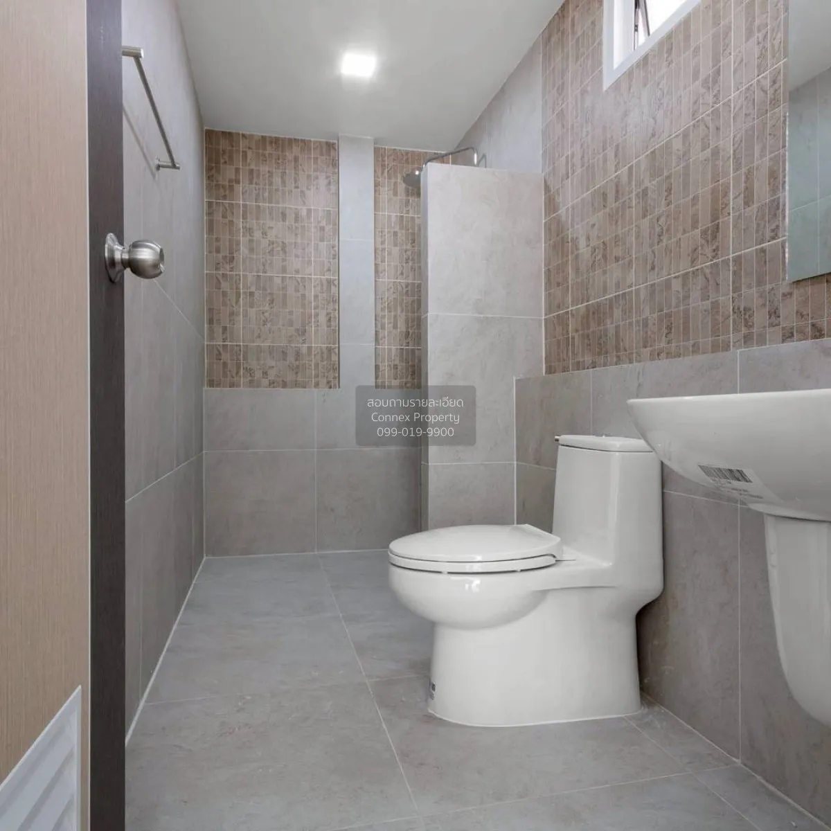 For Sale House , The Emerald Garden & Sport Club , newly renovate