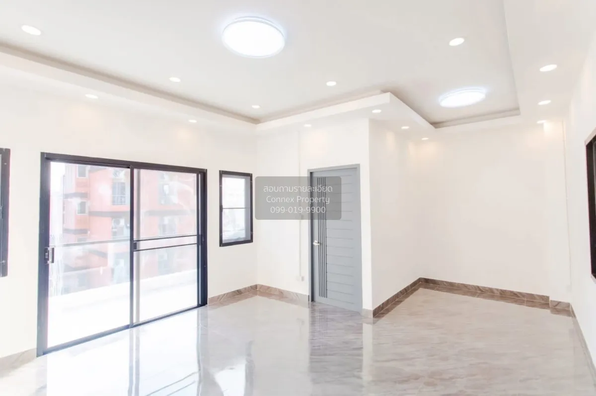 ขายทาวน์โฮม 4 ชั้น ประชาอุทิศ ซอย 11 ทุ่งสองห้อง เขต ห้วยขวาง กรุ