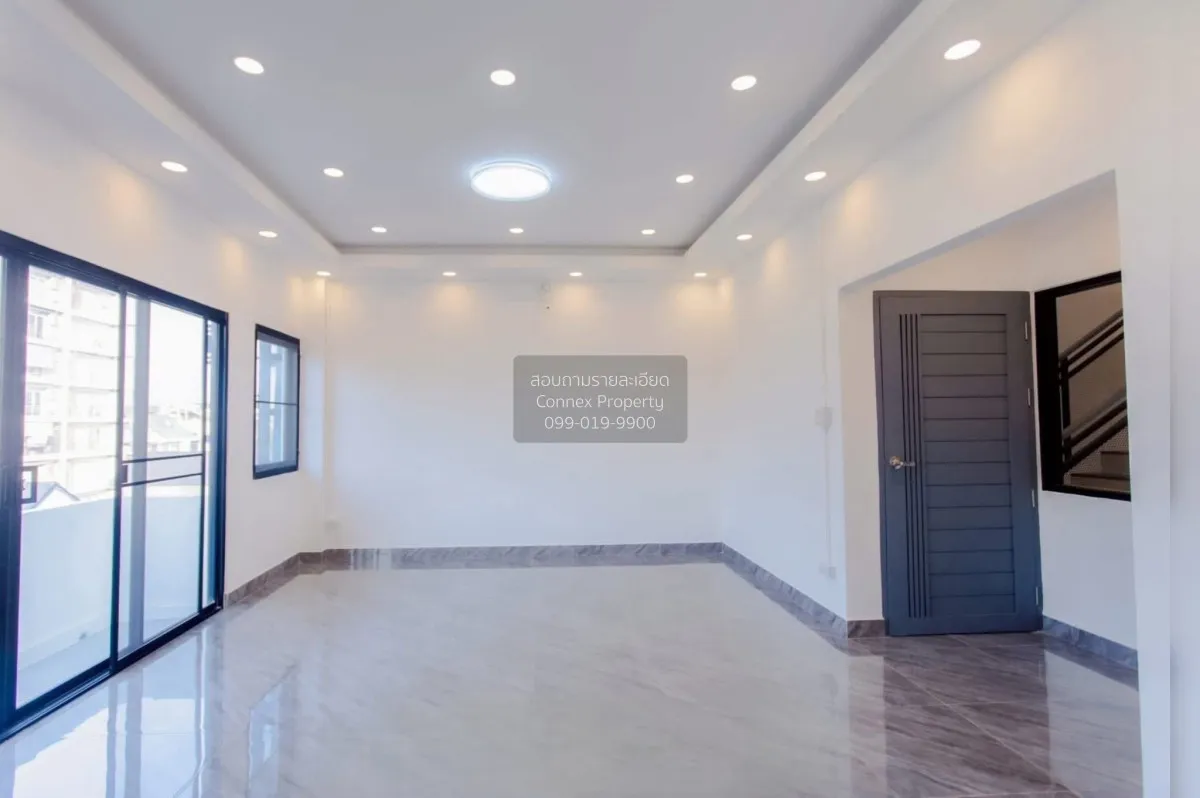 ขายทาวน์โฮม 4 ชั้น ประชาอุทิศ ซอย 11 ทุ่งสองห้อง เขต ห้วยขวาง กรุ