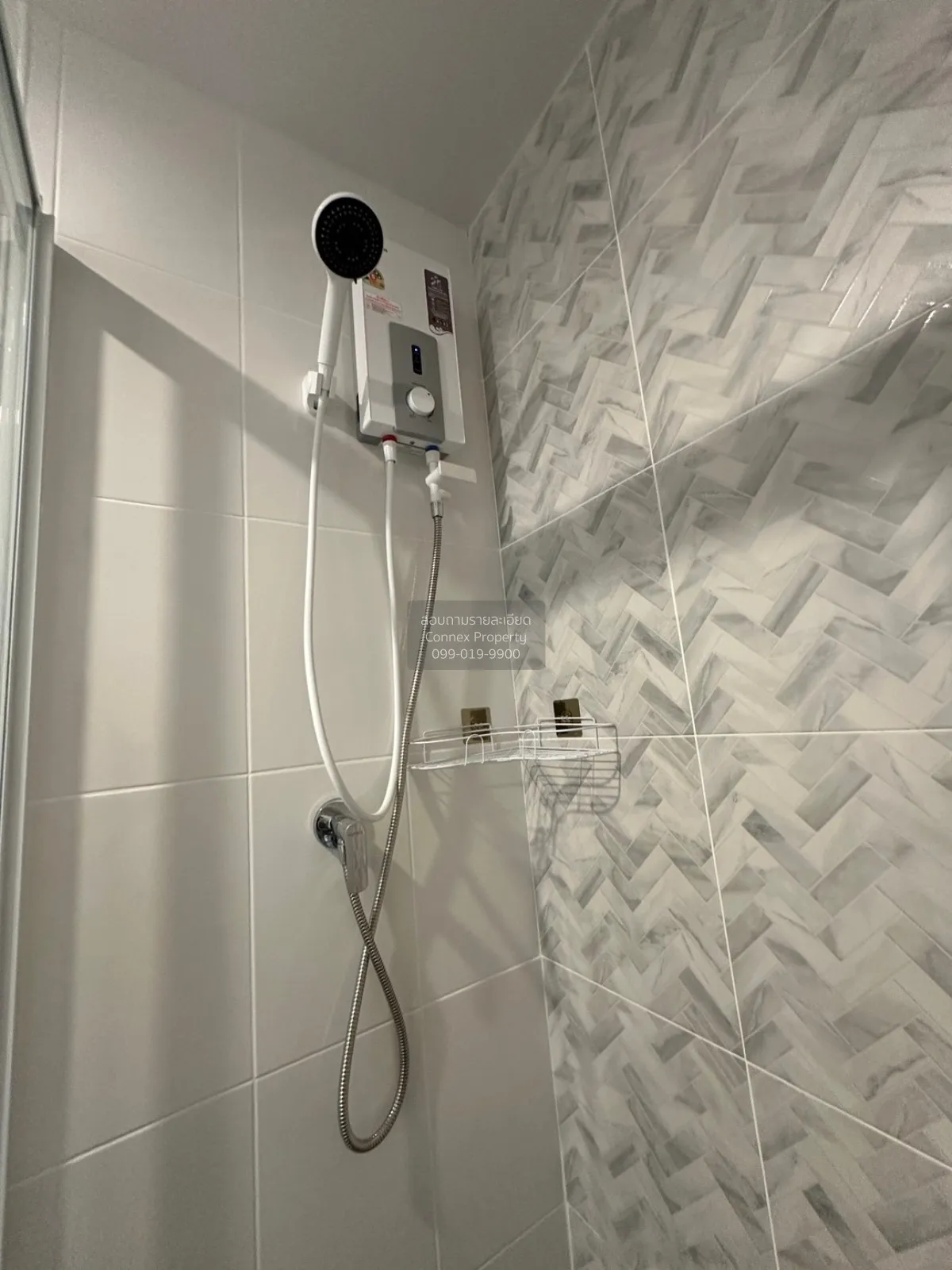 เช่าคอนโด  รีเจ้นท์ โฮม บางนา (โครงการใหม่) บางนา เขต บางนา กรุงเ