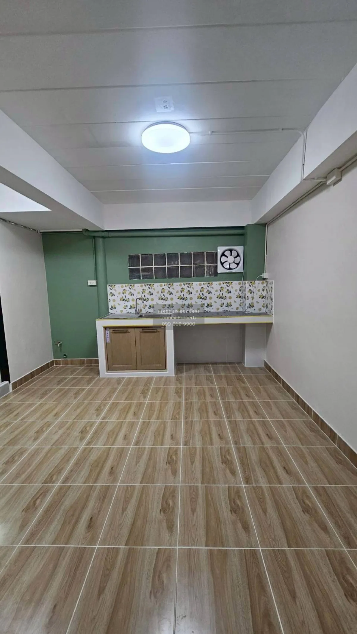 For Sale Townhouse/Townhome  , Sirisuk 2 , newly renovated , Bang