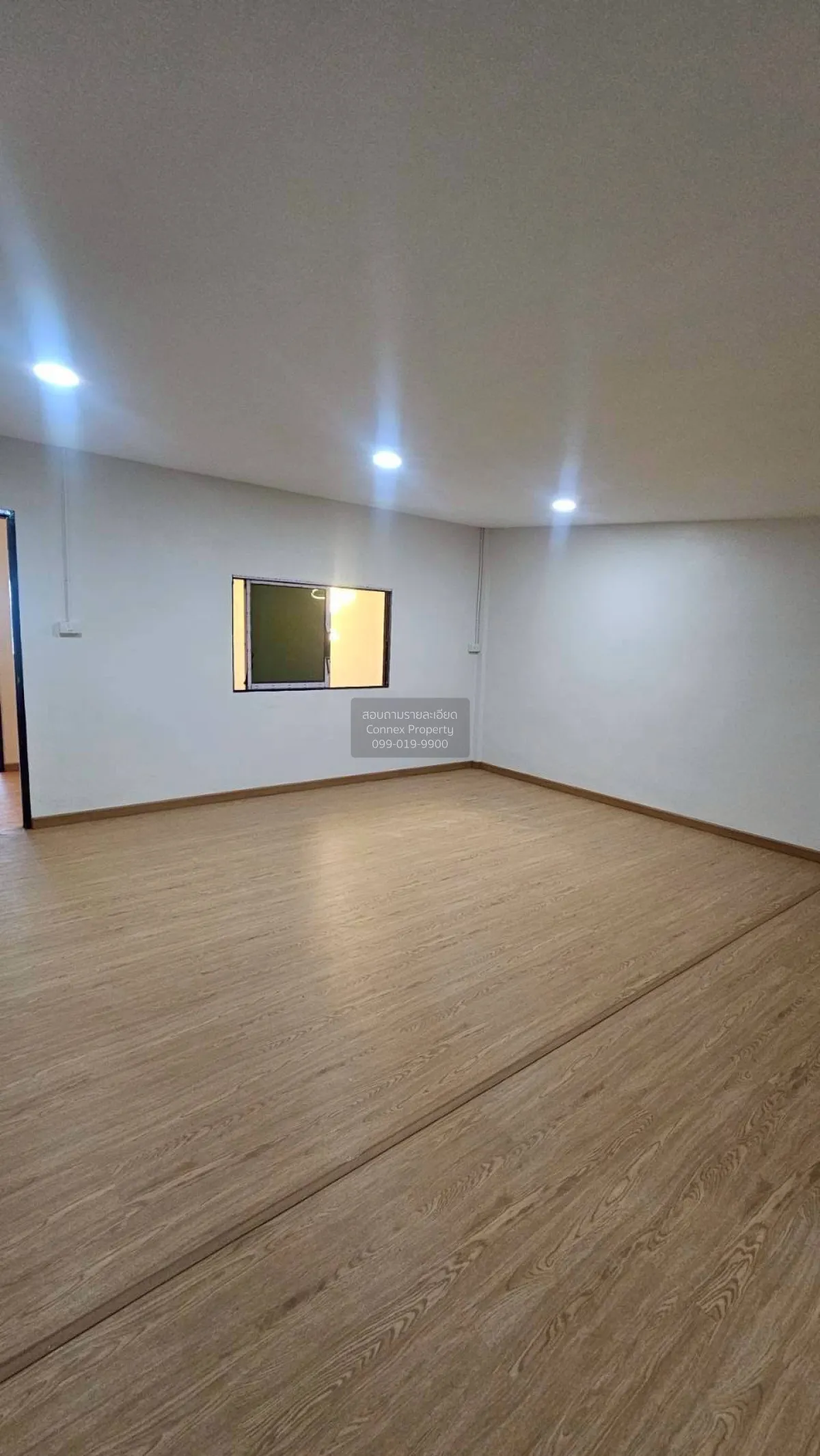 For Sale Townhouse/Townhome  , Sirisuk 2 , newly renovated , Bang