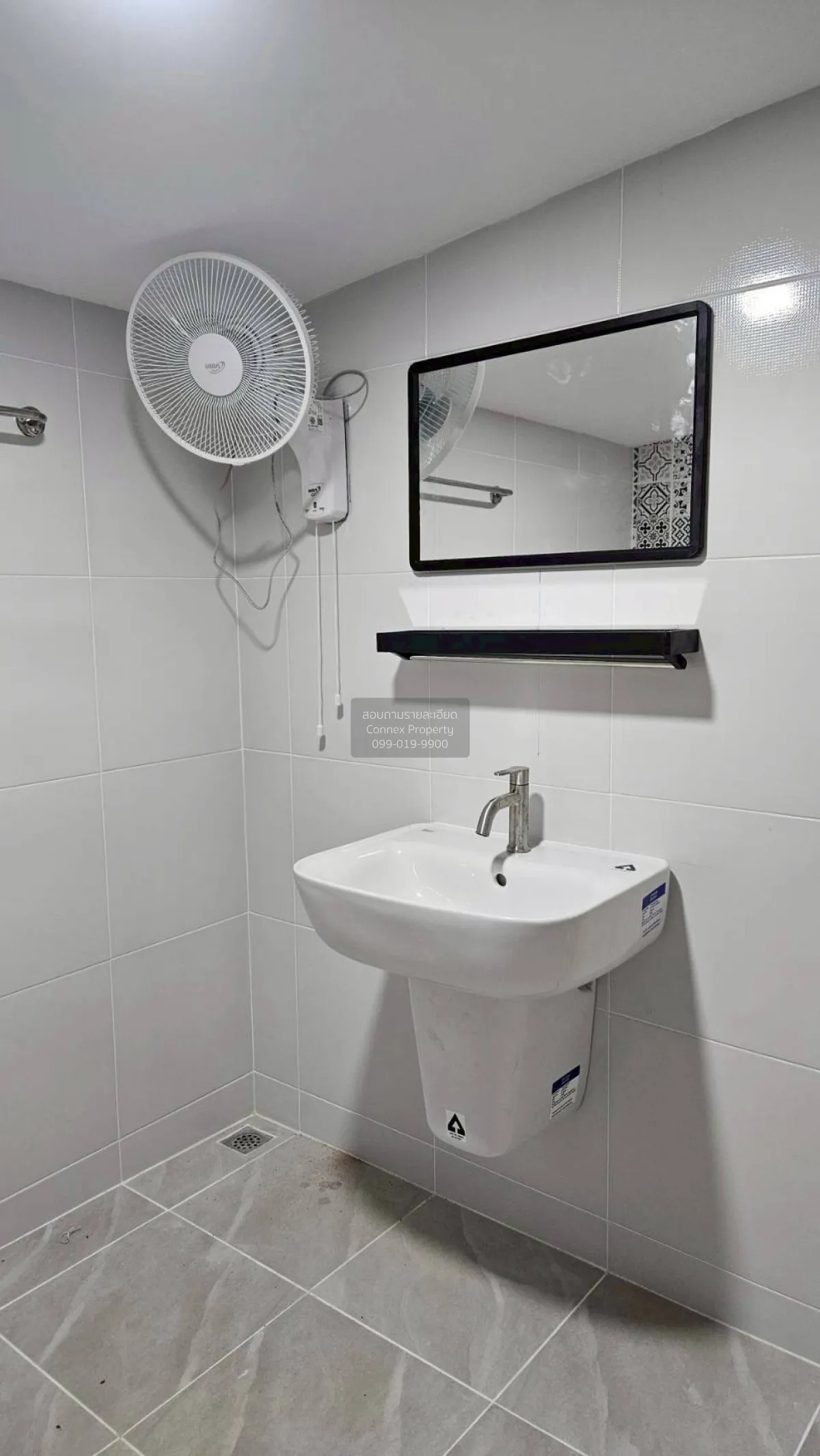 For Sale Townhouse/Townhome  , Sirisuk 2 , newly renovated , Bang