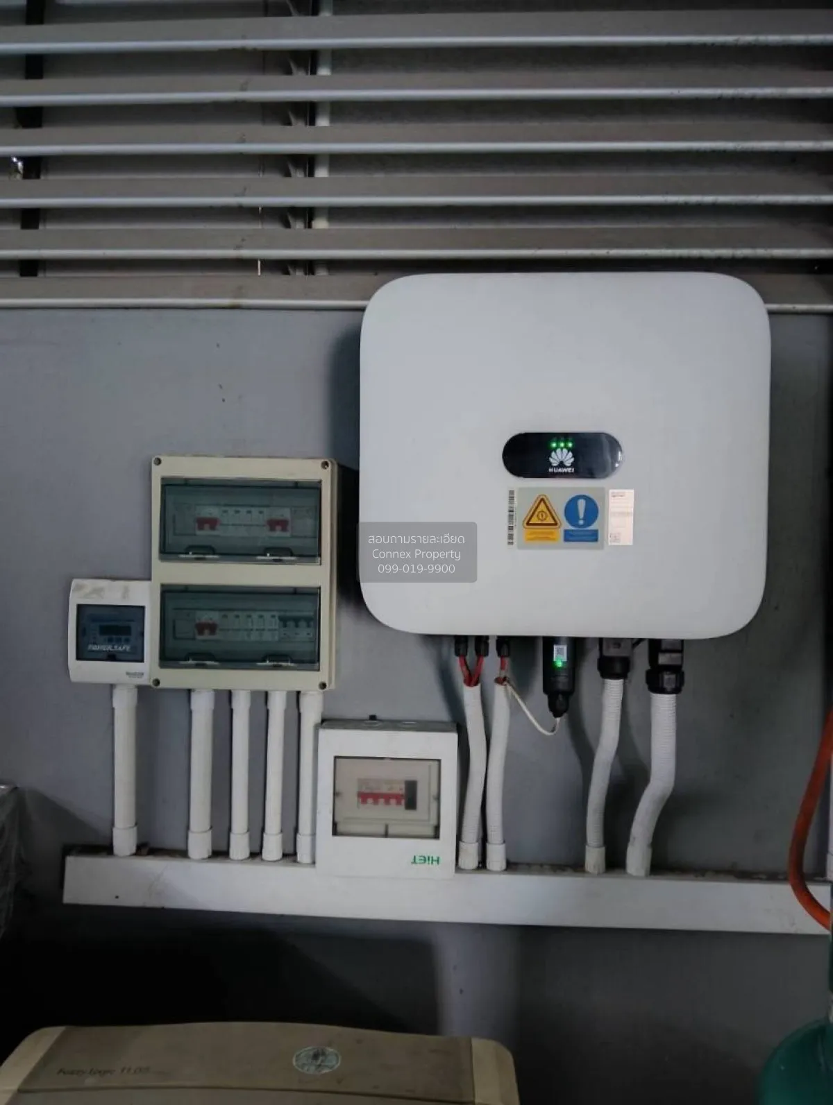 For Rent House-Home office Lad Prao 83 , corner unit , wide front