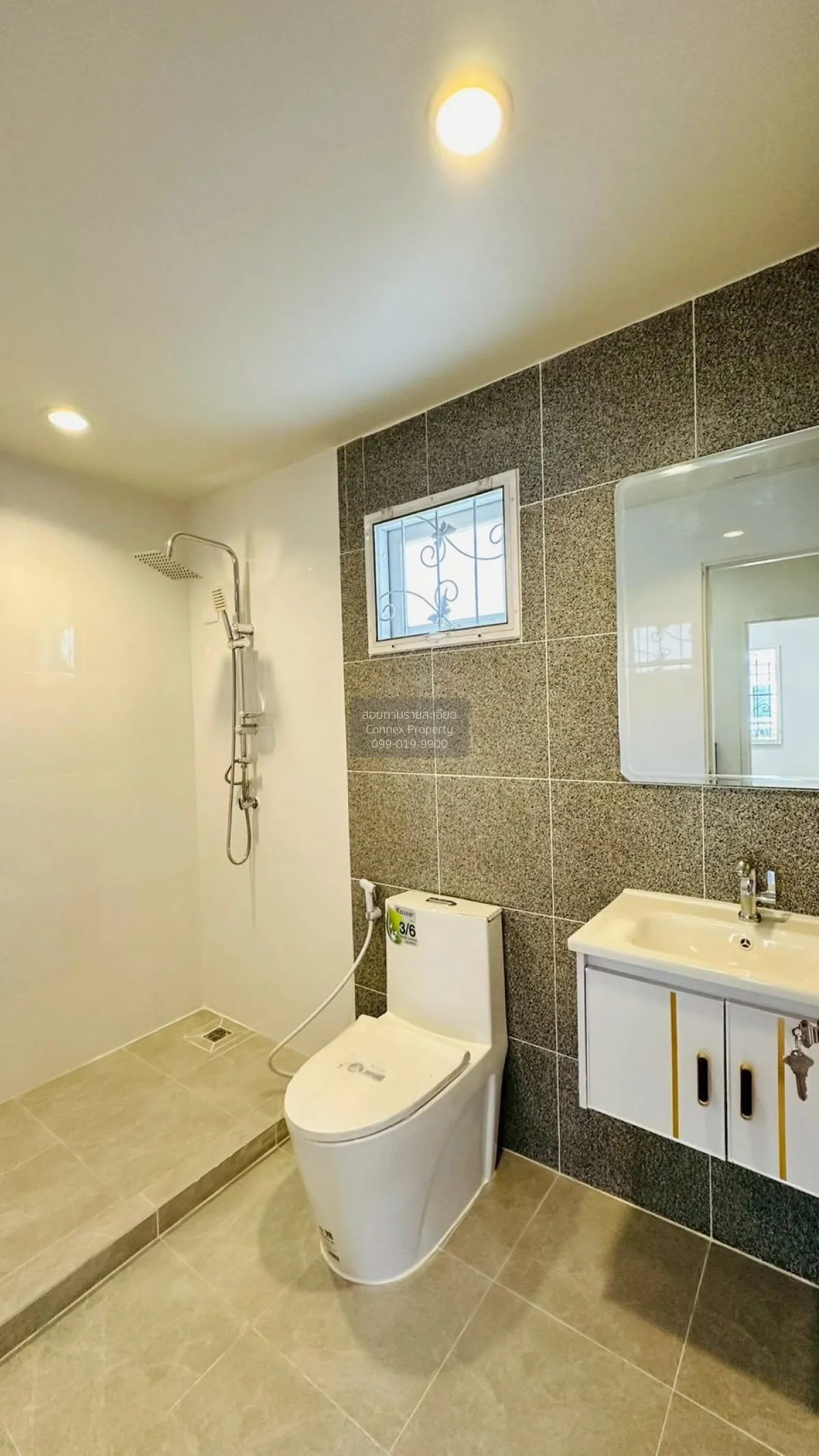 ขายทาวน์เฮ้าส์/ทาวน์โฮม  เดอะคอนเนค สุวรรณภูมิ 2 ราชาเทวะ บางพลี 