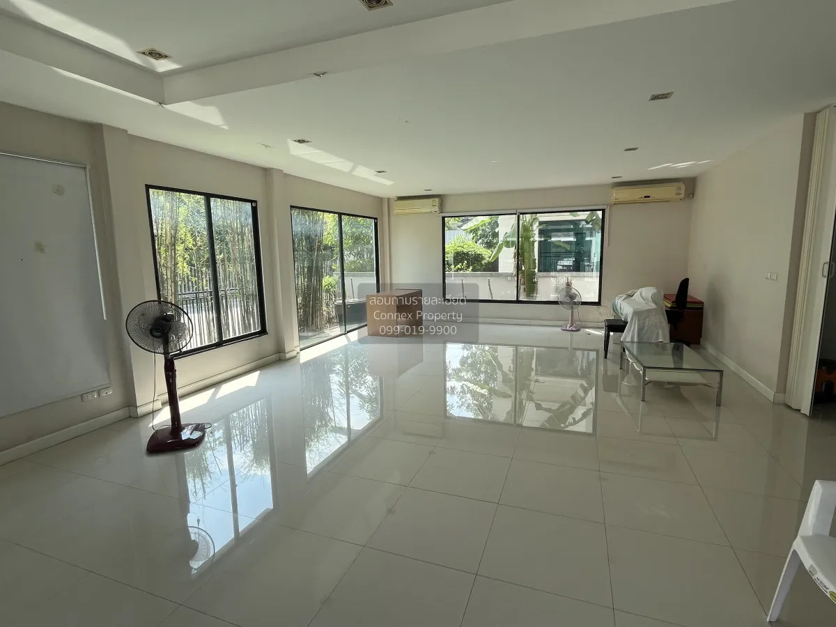 ขายบ้าน  เดอะ แกรนด์ บางนา – วงแหวน หน้ากว้าง ดอกไม้ เขต ประเวศ ก 2