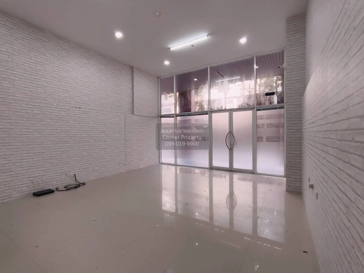 เช่าพื้นที่เชิงพาณิชย์  ไดมอนด์ สุขุมวิท BTS-อ่อนนุช พระโขนง เขต  4