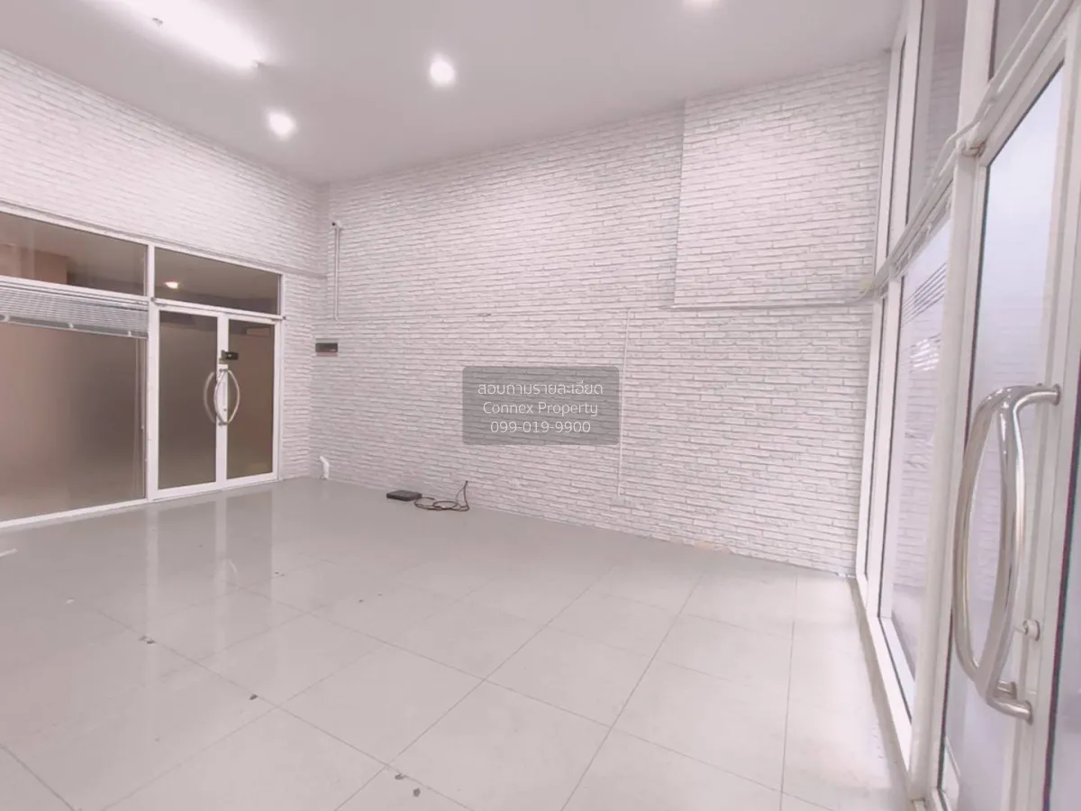 เช่าพื้นที่เชิงพาณิชย์  ไดมอนด์ สุขุมวิท BTS-อ่อนนุช พระโขนง เขต 