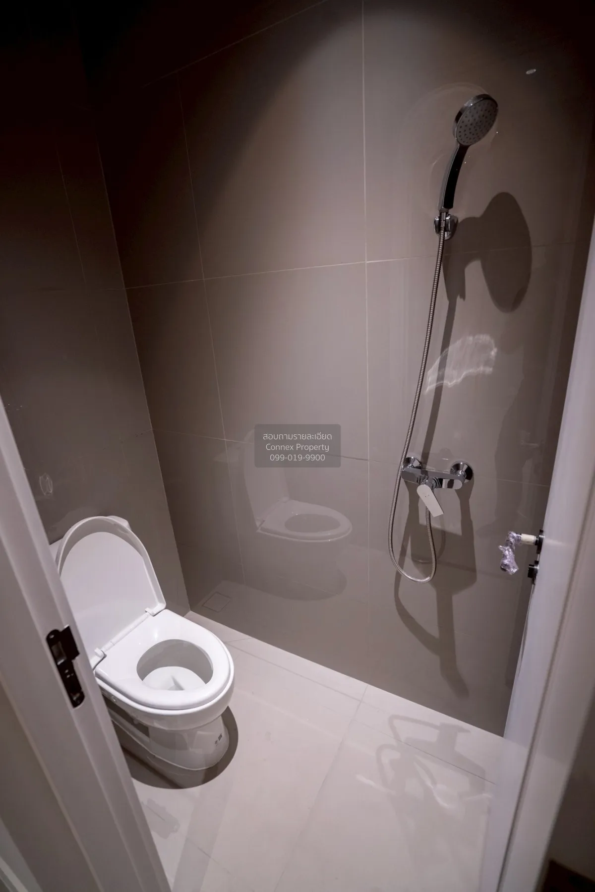 เช่าคอนโด  วัน เอทตี้ไนน์ ไวร์เลส เพนท์เฮ้าส์ วิวสวย ชั้นสูง ห้อง