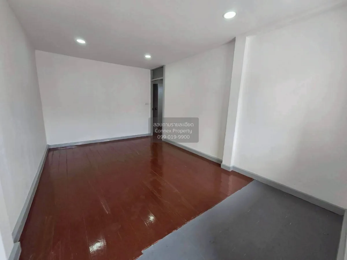 For Sale Two-story townhouses in Soi Pracha Rat Bamphen 16, แยก 3