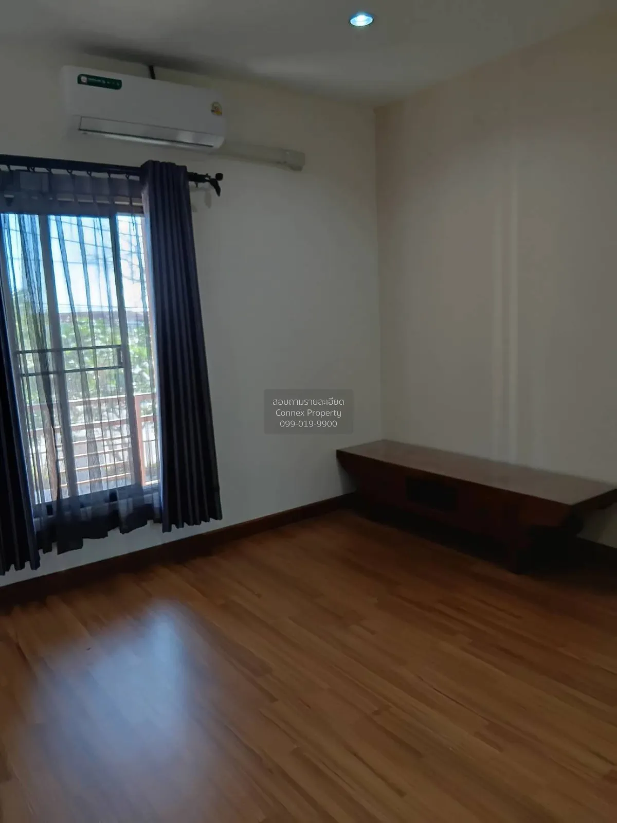 เช่าทาวน์เฮ้าส์/ทาวน์โฮม  ไอลีฟ ทาวน์ พระราม 2 กม.18 พันท้ายนรสิง