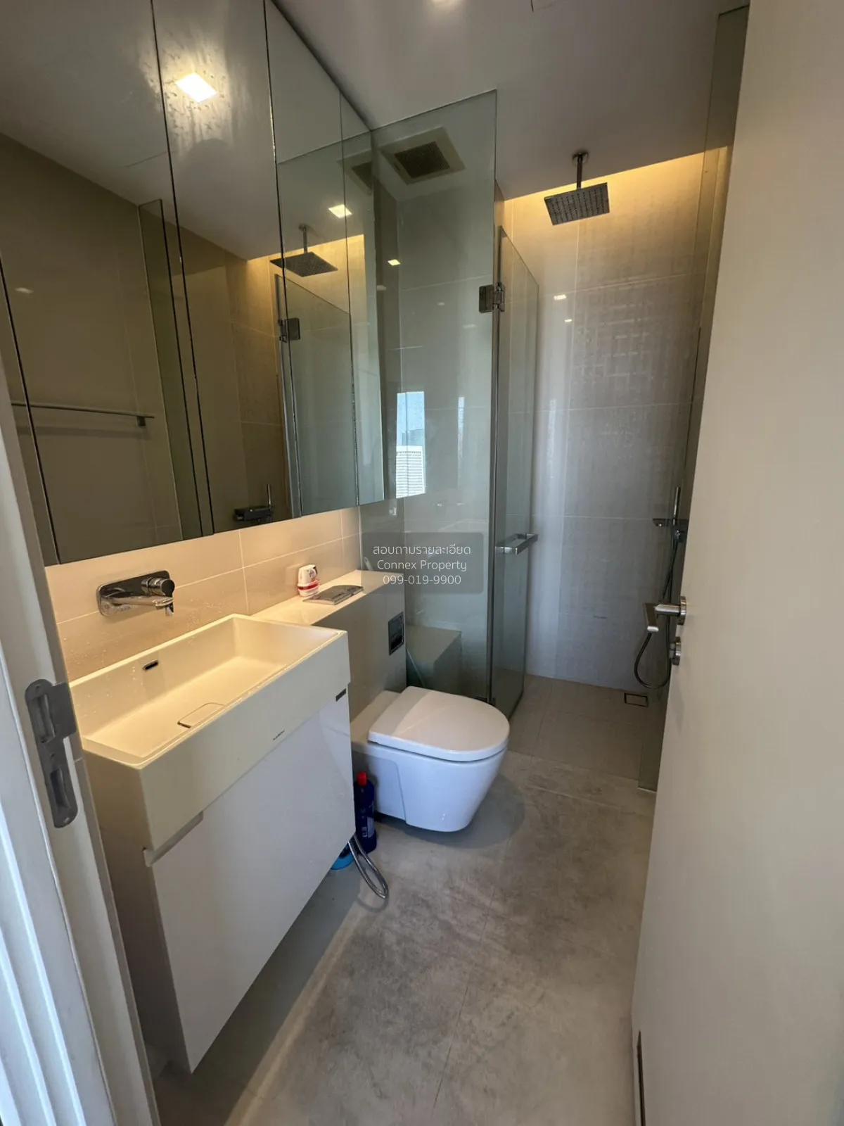 เช่าคอนโด  เดอะ เซนต์ เรซิเดนซ์ MRT-พหลโยธิน จอมพล  เขต จตุจักร ก