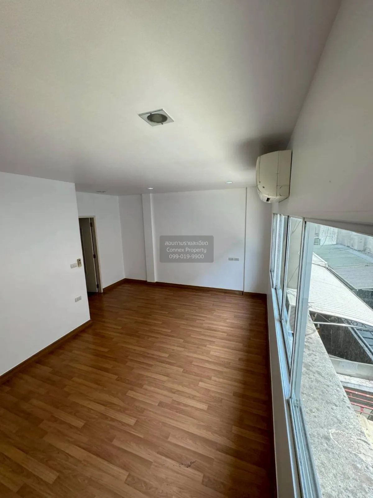 ขายโฮมออฟฟิศ  ลุมพินี ทาวน์ เรสซิเด้นท์ ลาดพร้าว 21 MRT-ลาดพร้าว 