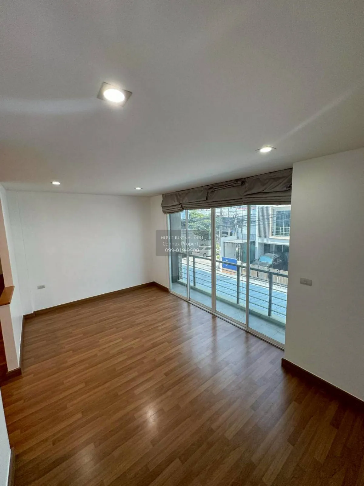 ขายโฮมออฟฟิศ  ลุมพินี ทาวน์ เรสซิเด้นท์ ลาดพร้าว 21 MRT-ลาดพร้าว 