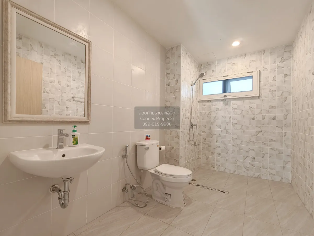 เช่าบ้าน รัชดานิเวศน์ หน้ากว้าง รีโนเวทใหม่ MRT-ห้วยขวาง รัชดา สา