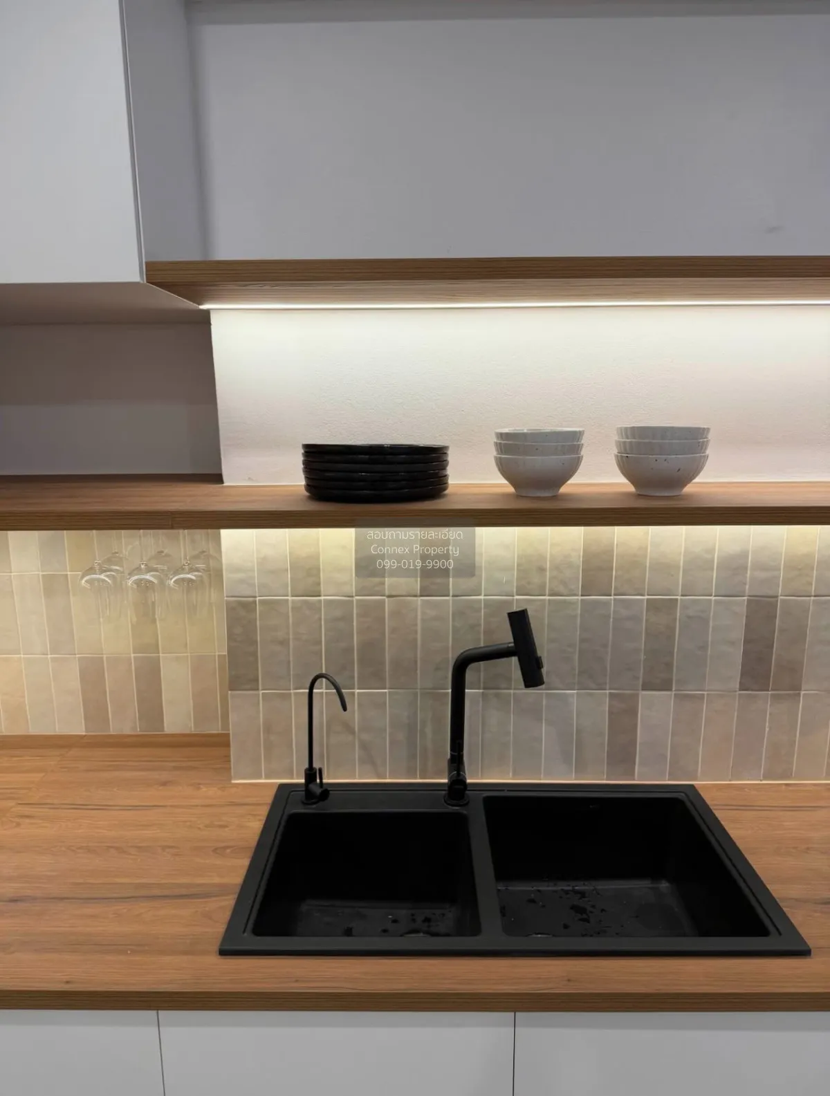 เช่าคอนโด  ริชมอนด์ พาเลซ รีโนเวทใหม่ คลองตันเหนือ เขต วัฒนา กรุง 4