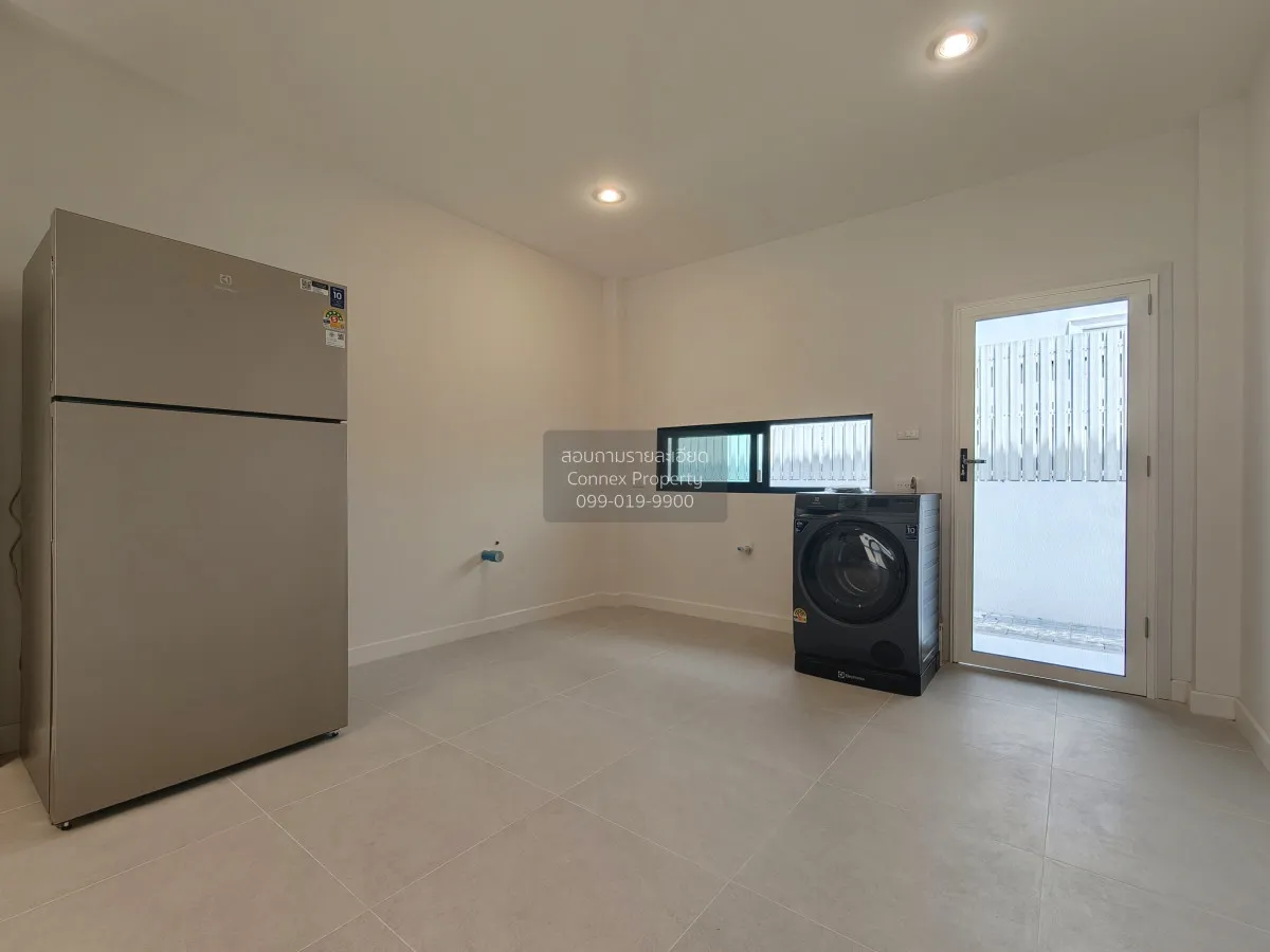 ขายบ้าน  รัชดานิเวศน์ หน้ากว้าง รีโนเวทใหม่ MRT-ห้วยขวาง สามเสนนอ